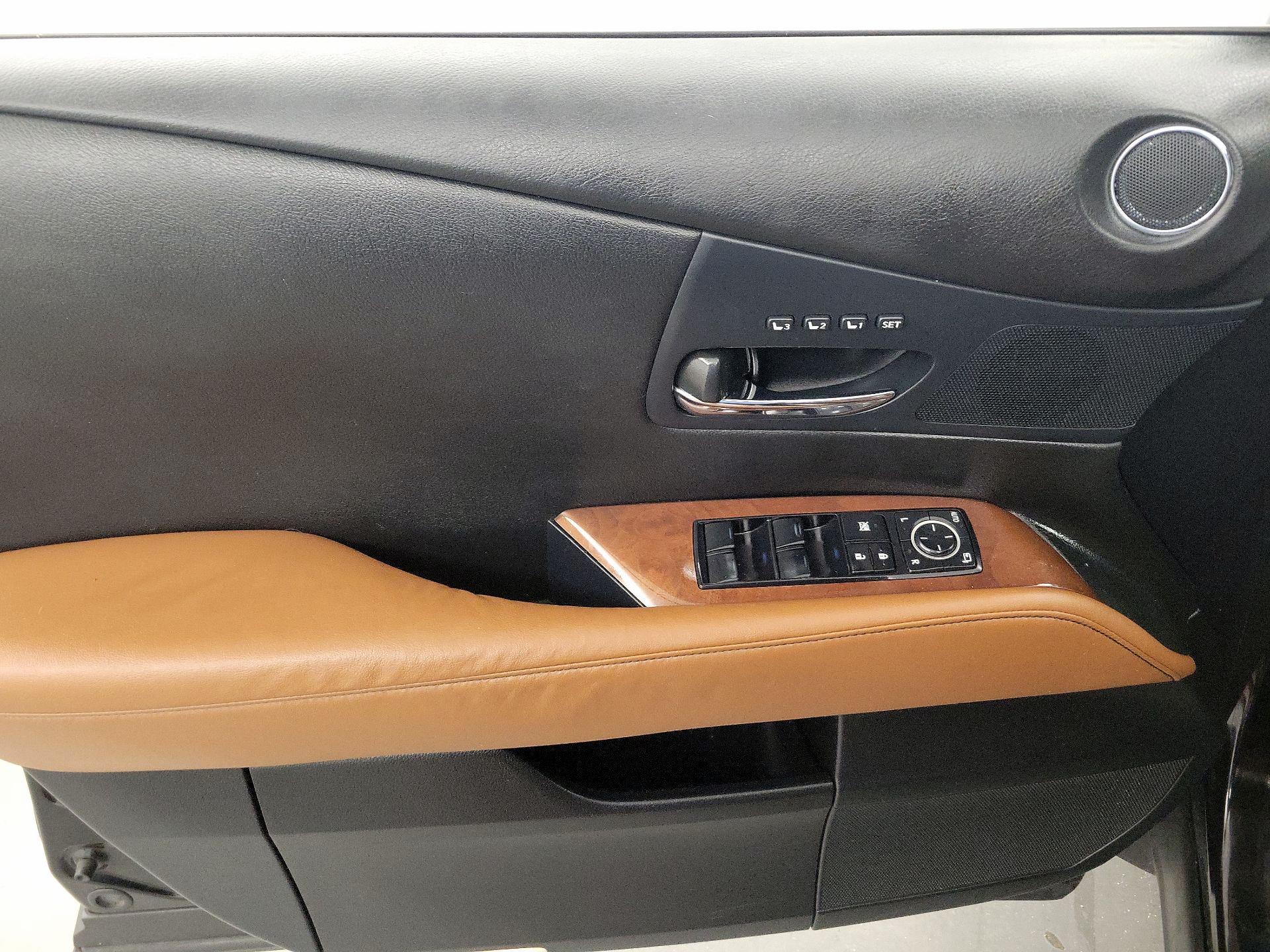 Thumbnail: 2014 Lexus RX - 12