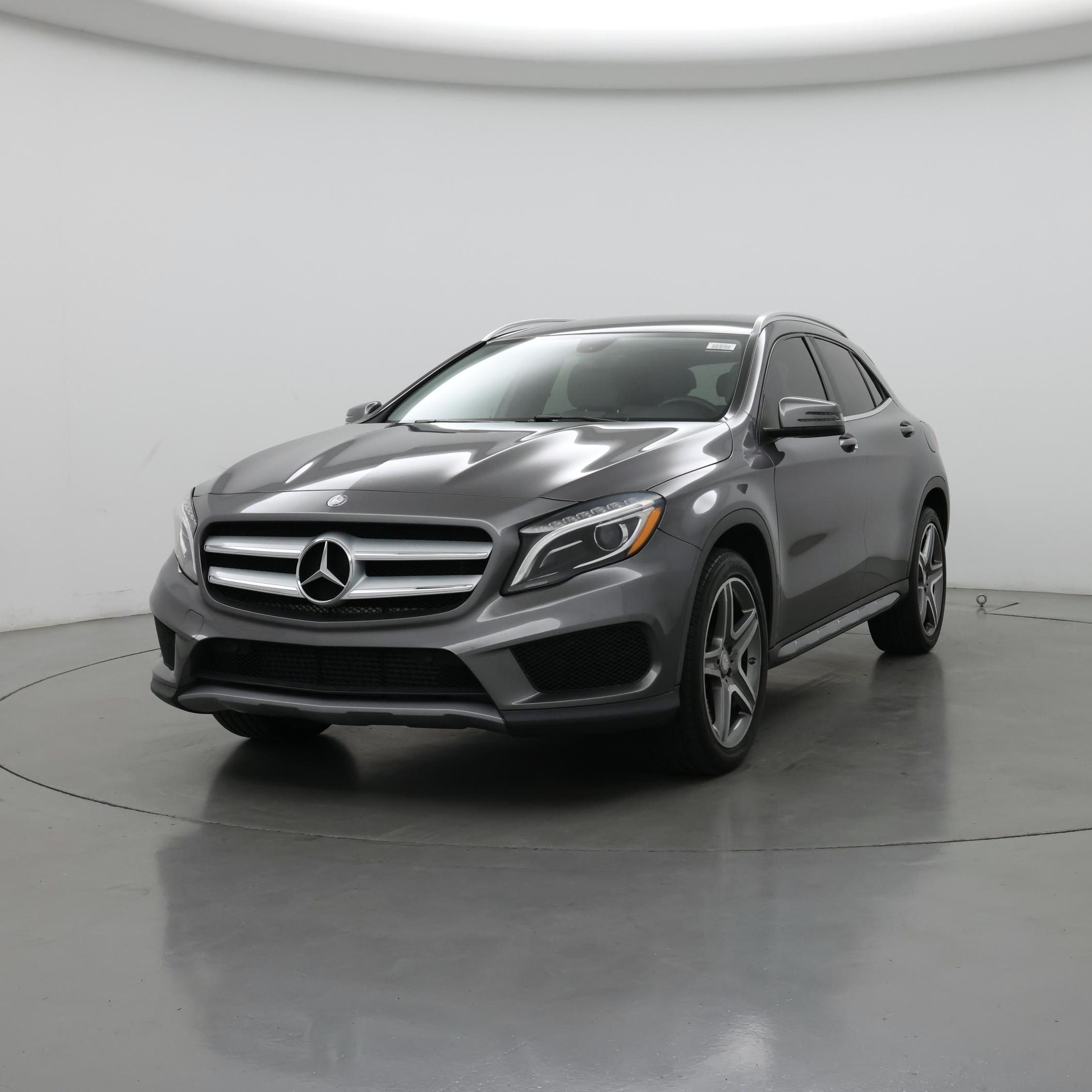 Thumbnail: 2015 Mercedes-Benz GLA - 4