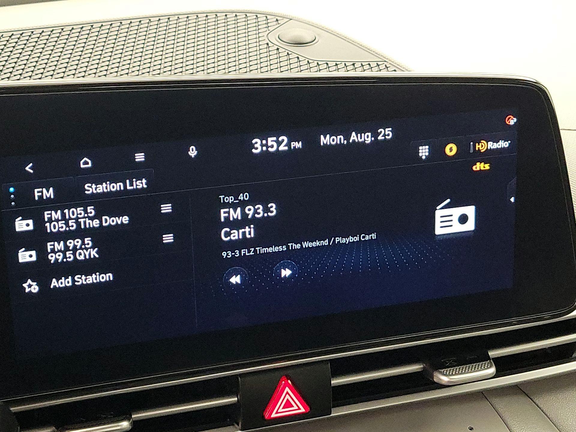 Thumbnail: 2023 Hyundai Elantra - 16