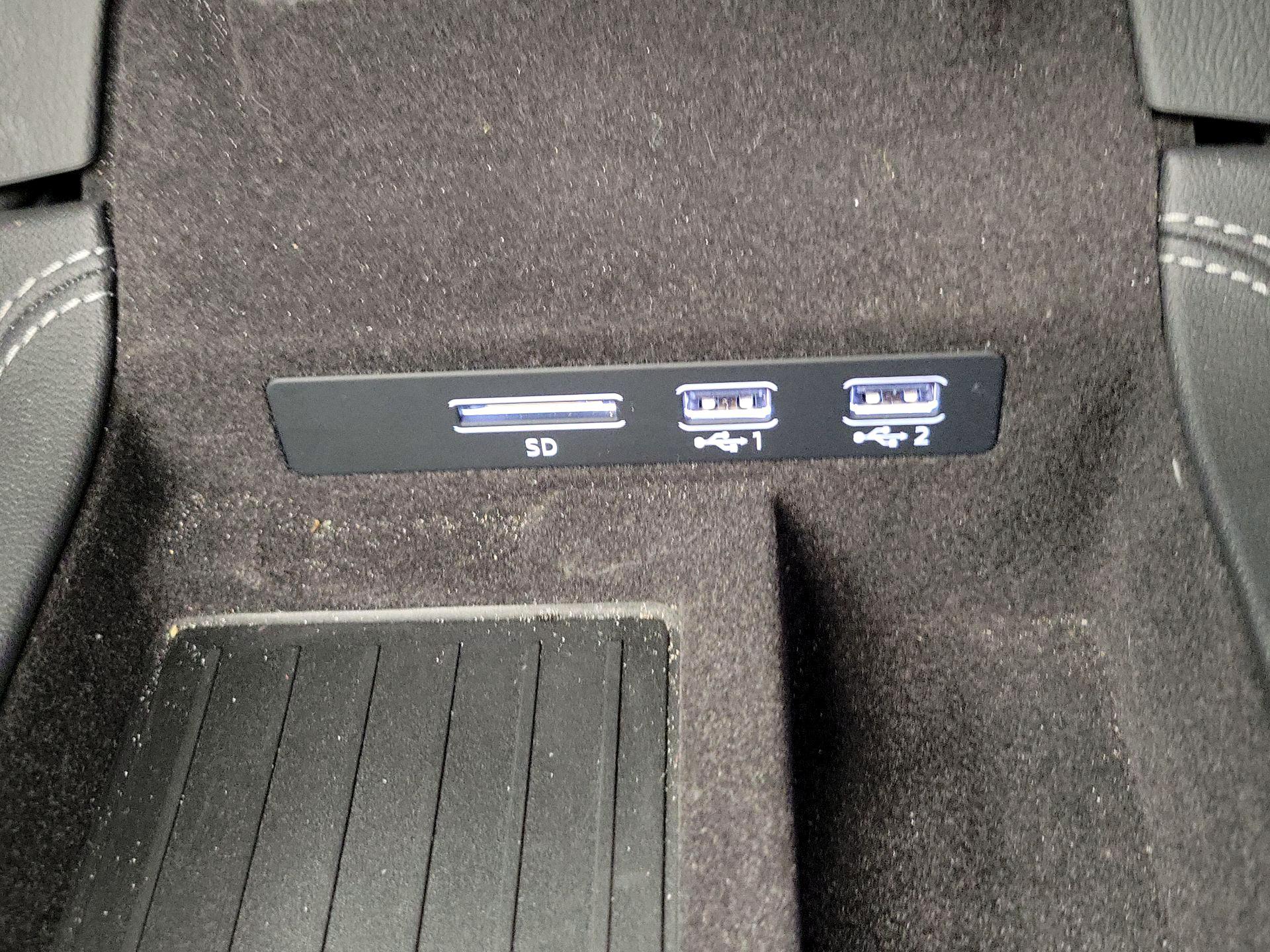 Thumbnail: 2019 Audi A6 - 19