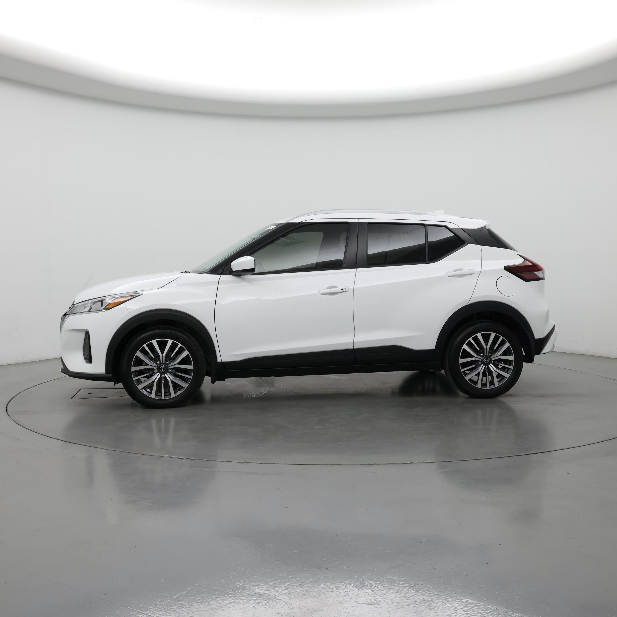 Thumbnail: 2024 Nissan Kicks - 3