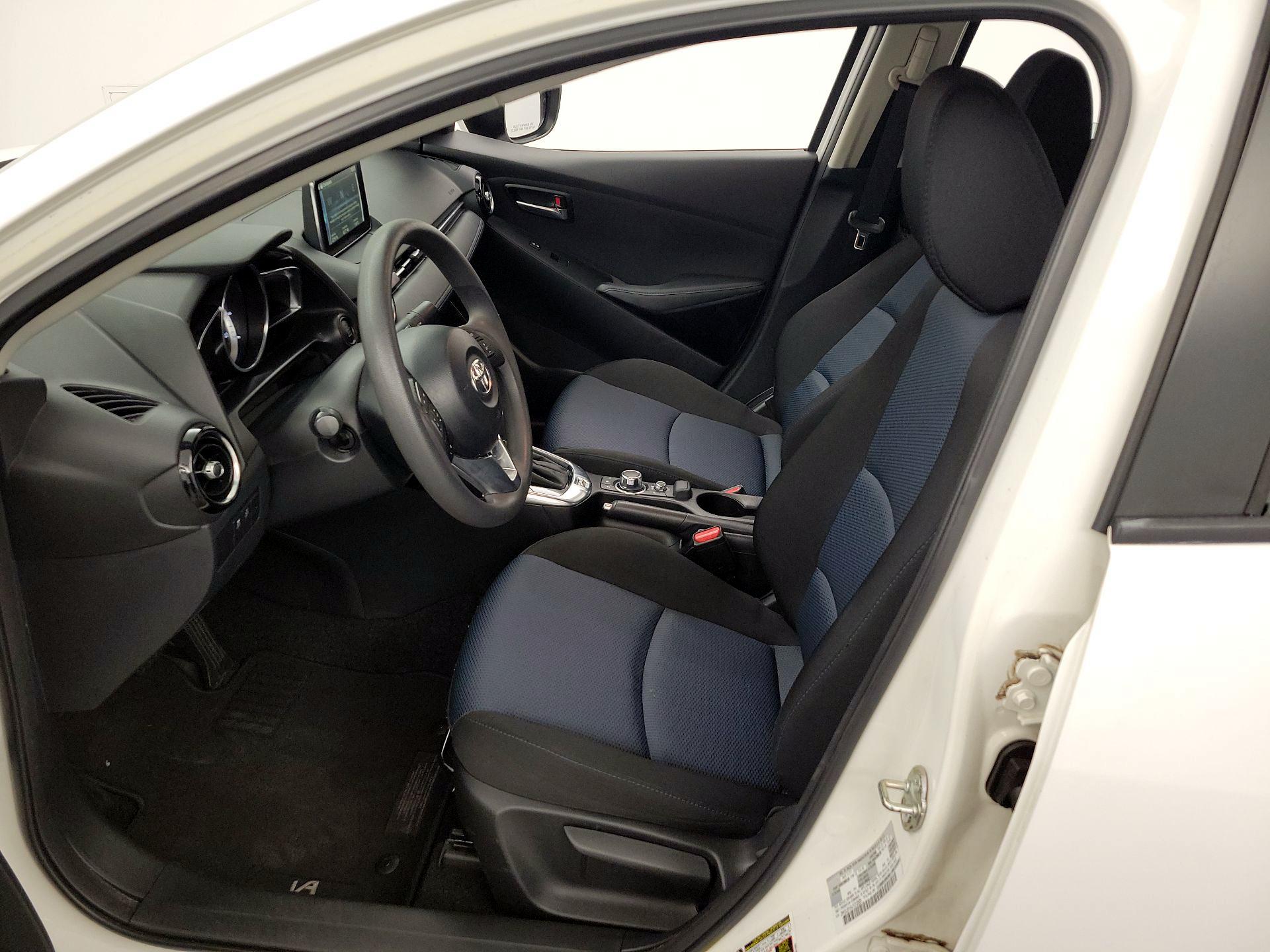 Thumbnail: 2018 Toyota Yaris iA - 11