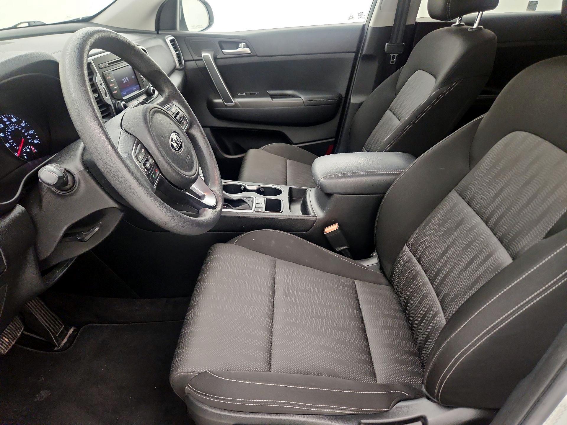 Thumbnail: 2017 Kia Sportage - 11