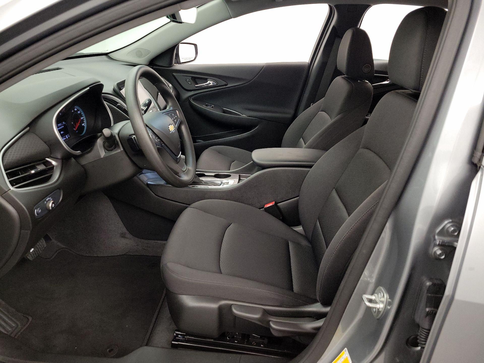 Thumbnail: 2025 Chevrolet Malibu - 11