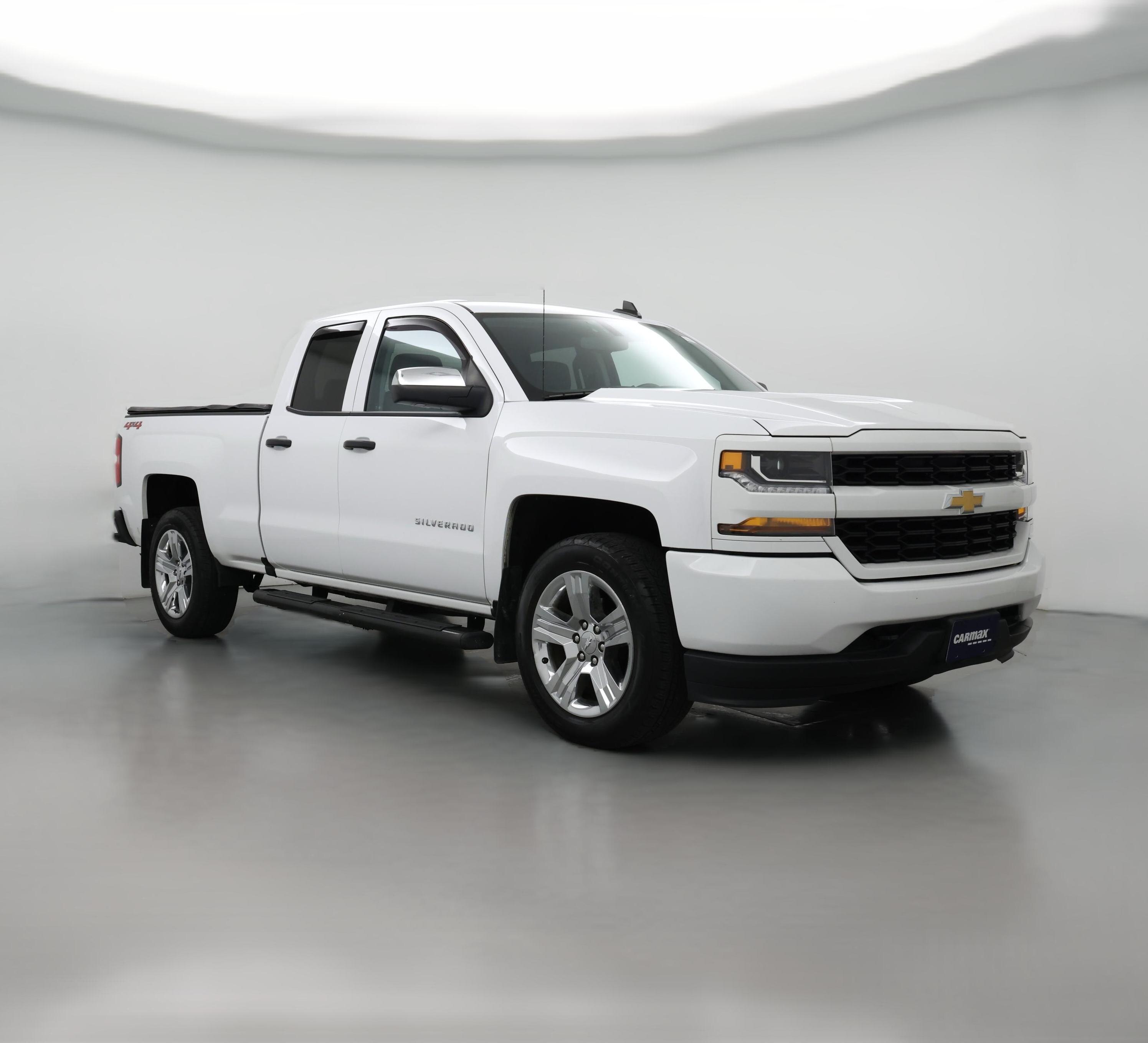 Thumbnail: 2018 Chevrolet Silverado 1500 - 1