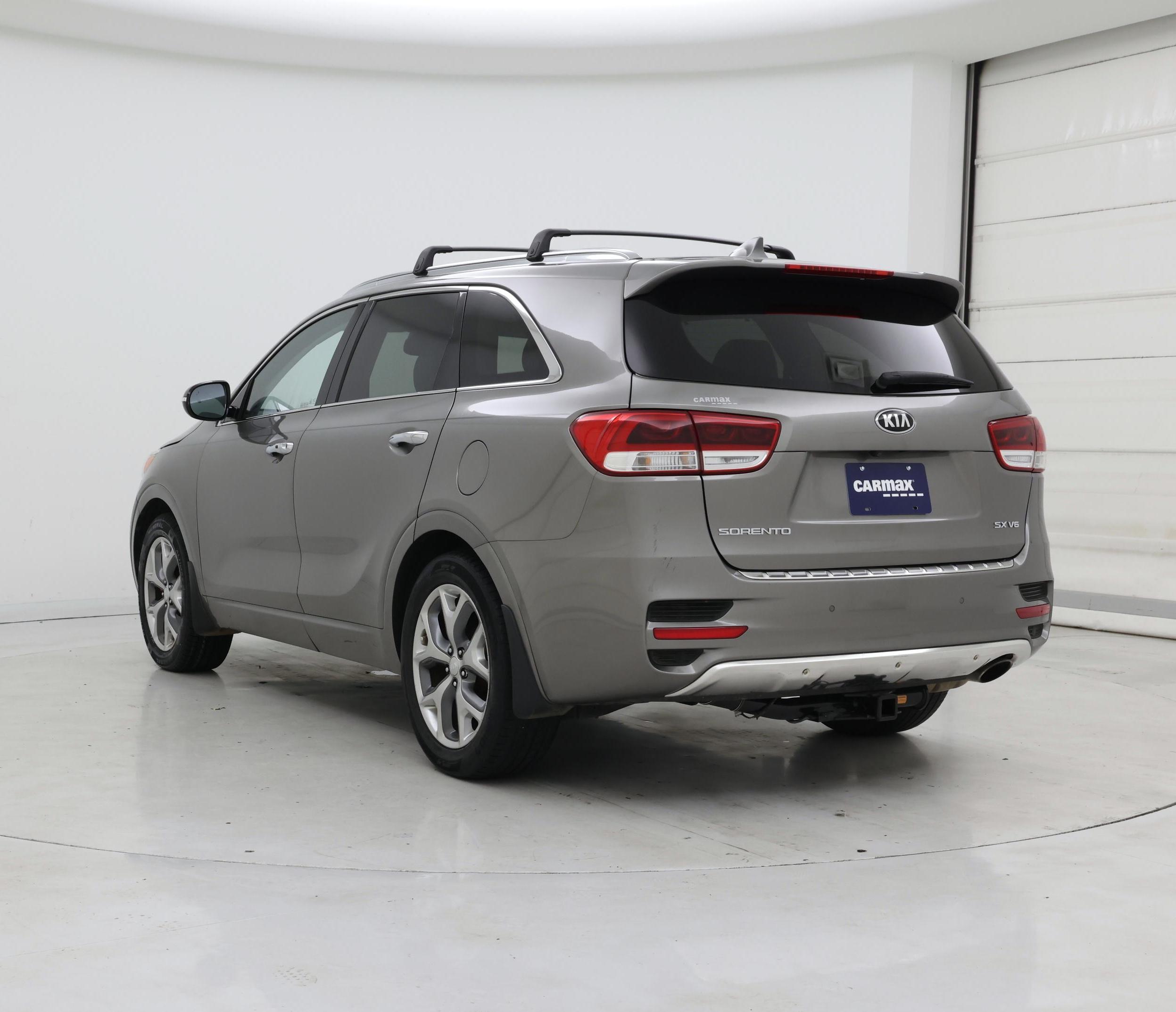 Thumbnail: 2018 Kia Sorento - 2