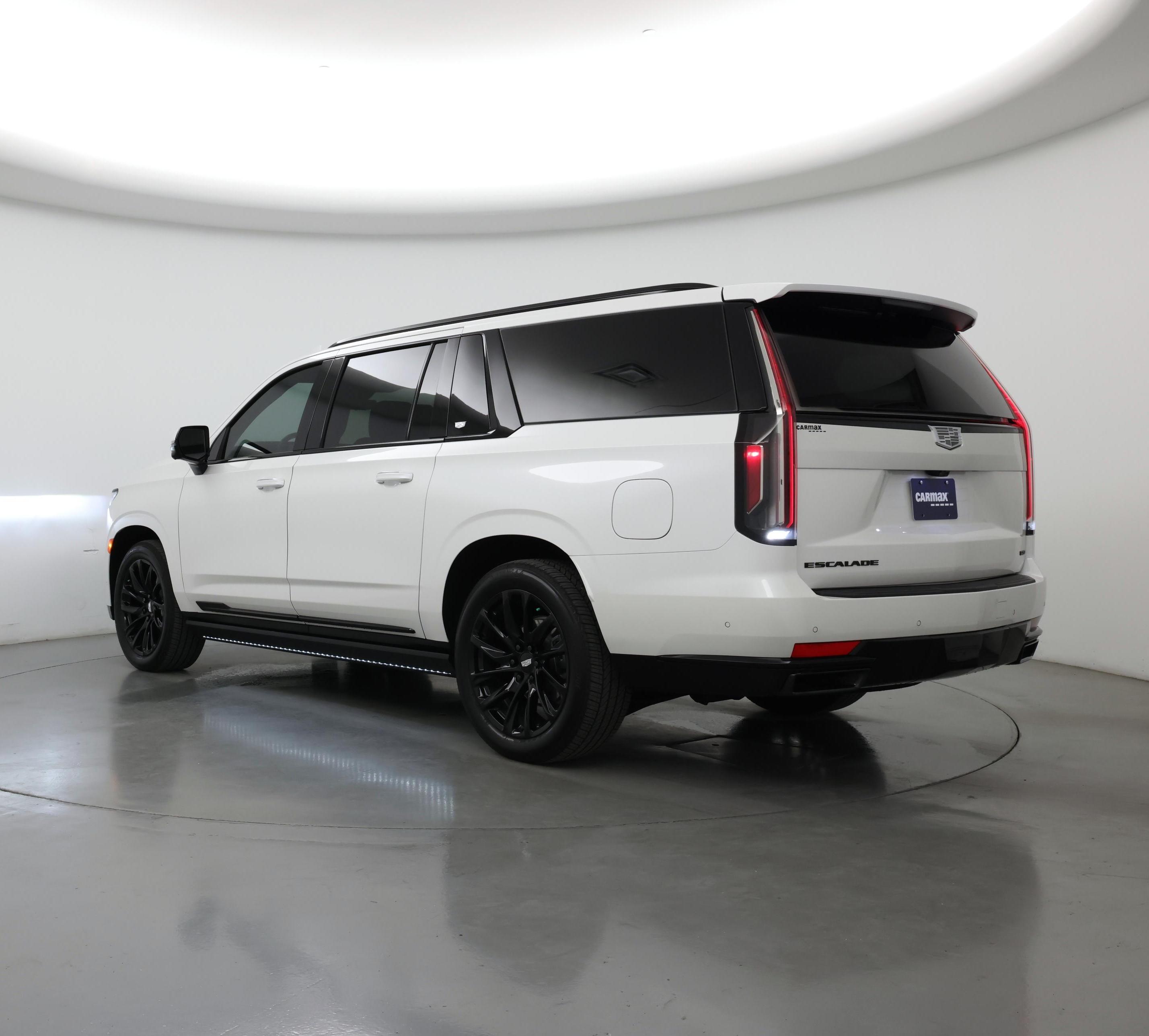 Thumbnail: 2024 Cadillac Escalade - 2
