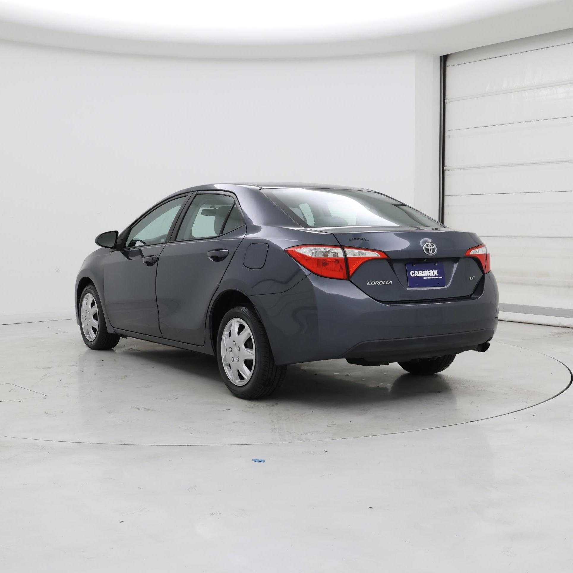 Thumbnail: 2015 Toyota Corolla - 2