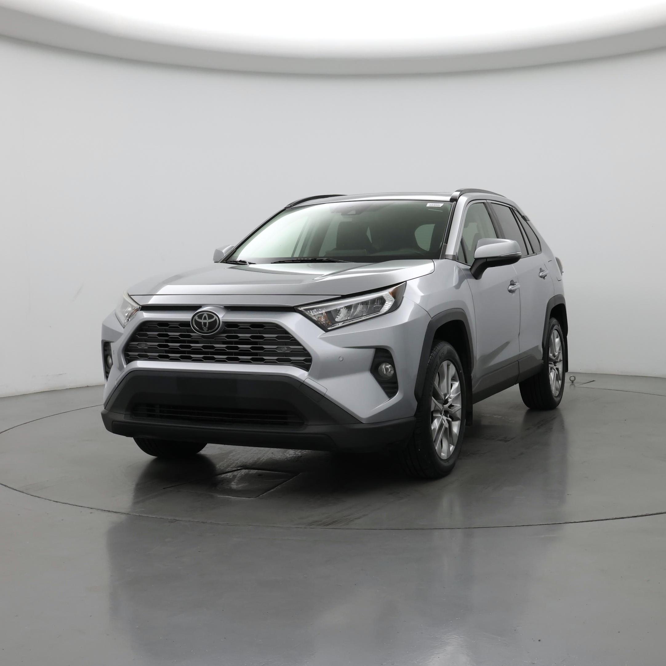 Thumbnail: 2019 Toyota RAV4 - 4