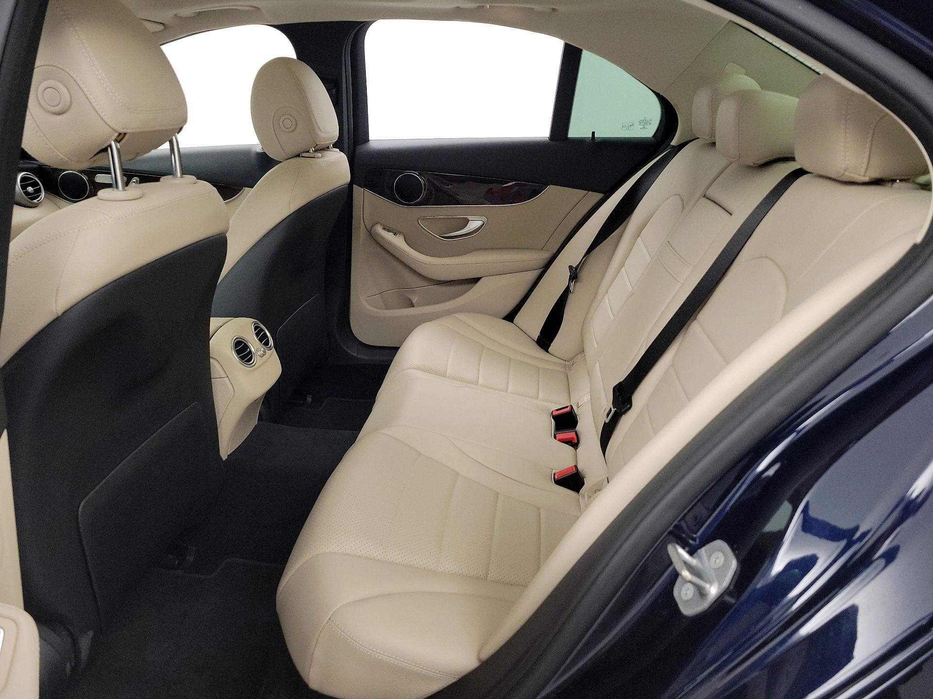 Thumbnail: 2017 Mercedes-Benz C-Class - 20