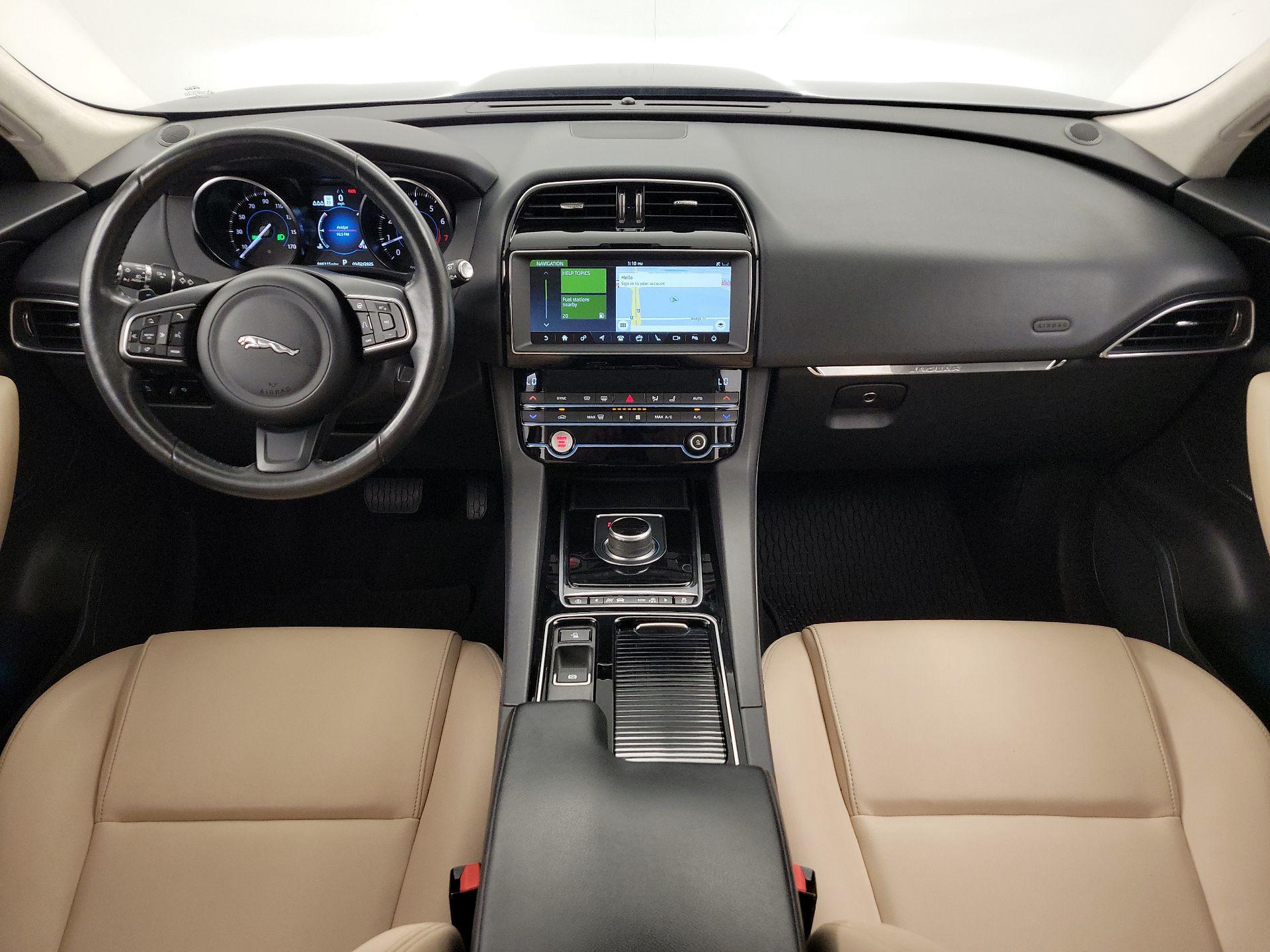 Thumbnail: 2020 Jaguar F-Pace - 9