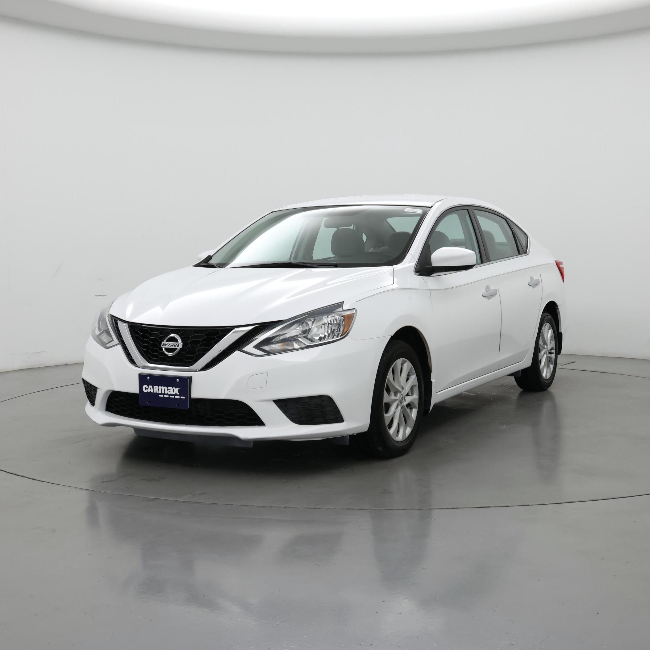 Thumbnail: 2017 Nissan Sentra - 4