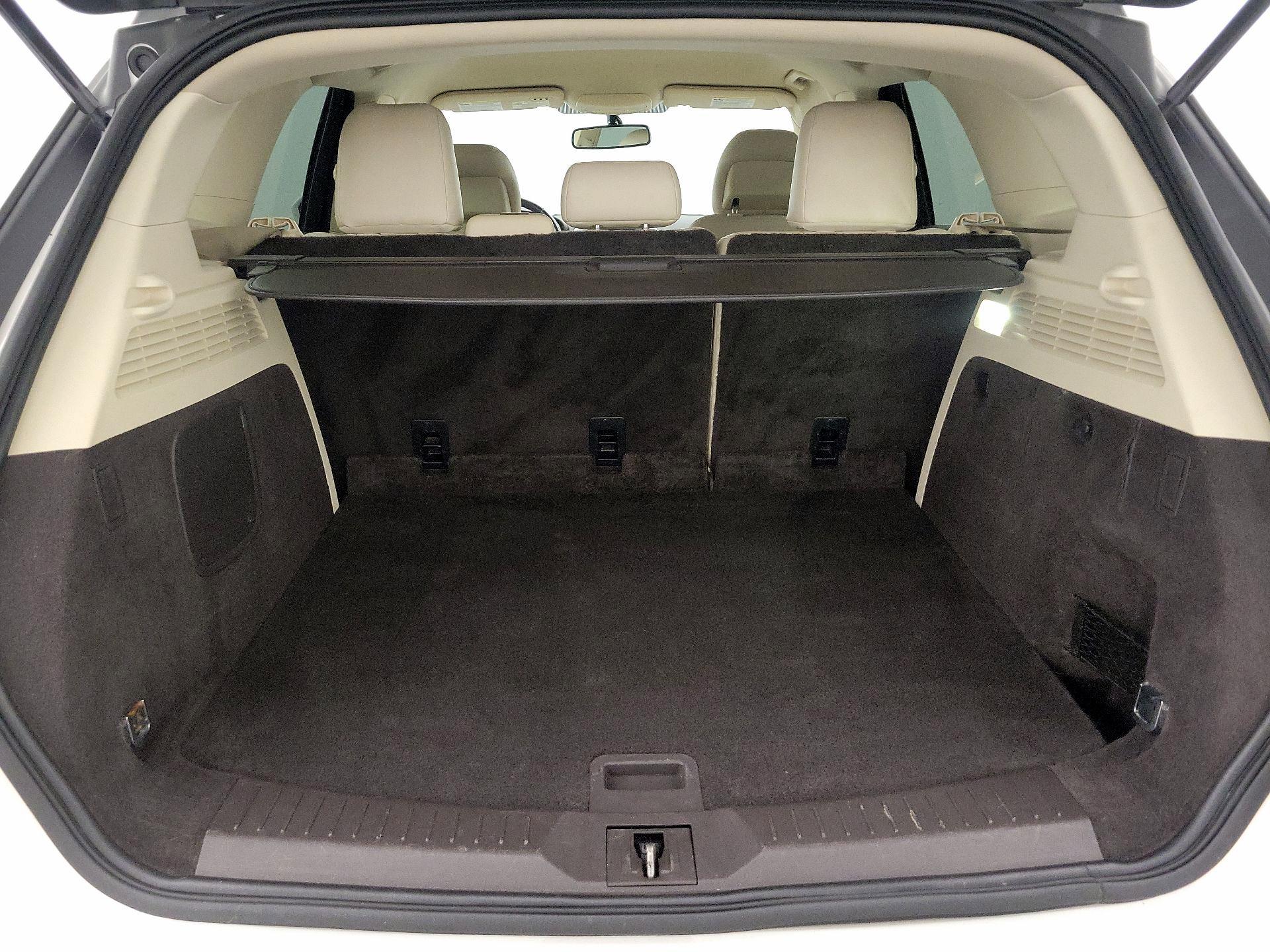 Thumbnail: 2015 Lincoln MKC - 20