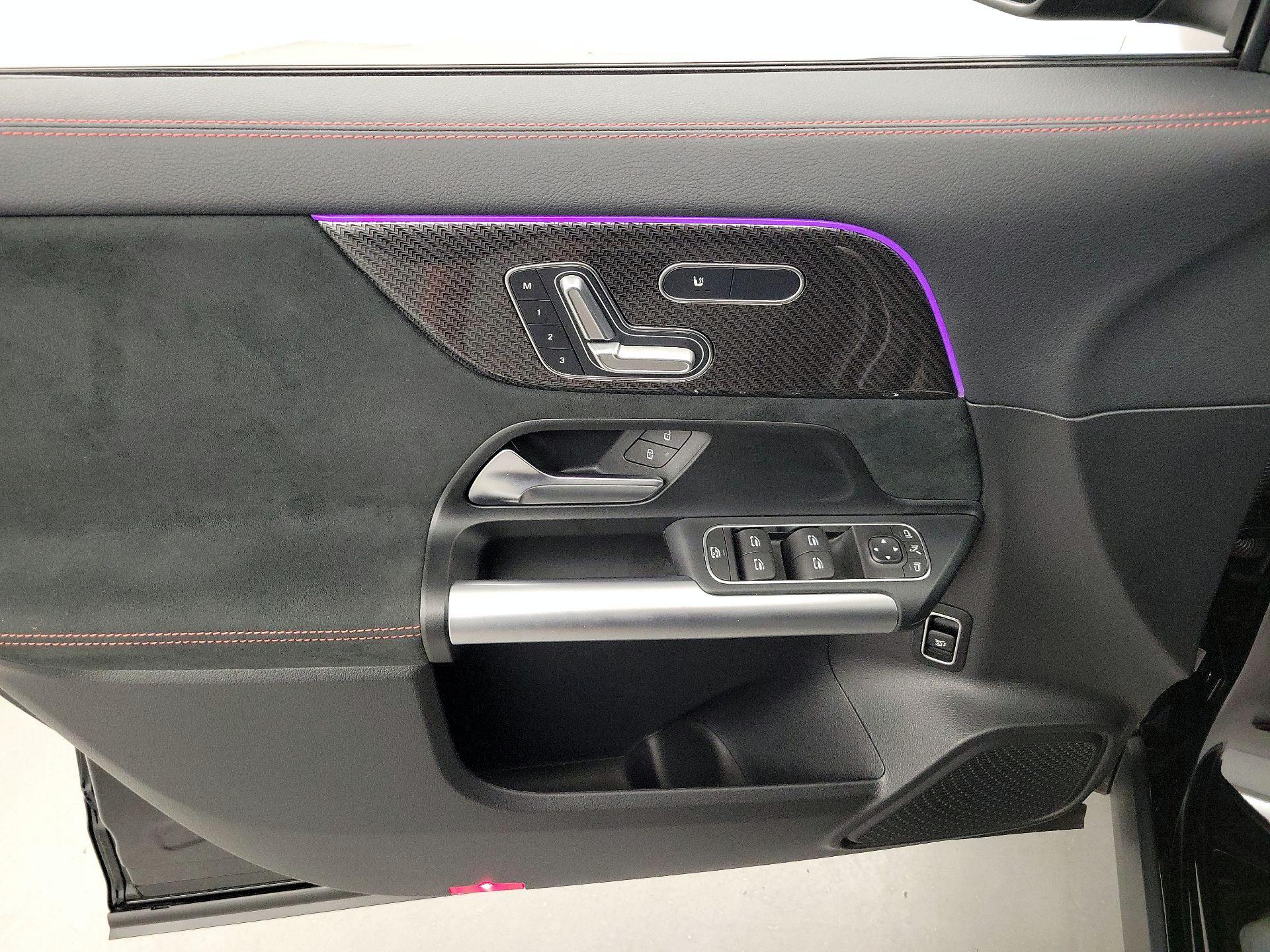 Thumbnail: 2023 Mercedes-Benz GLA - 12