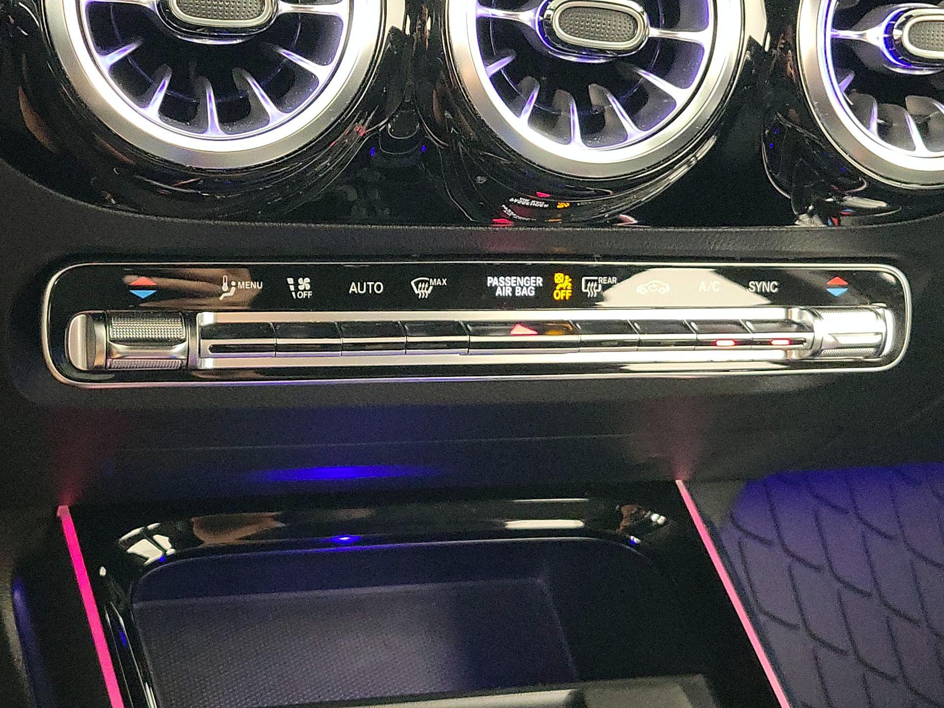 Thumbnail: 2023 Mercedes-Benz GLA - 16