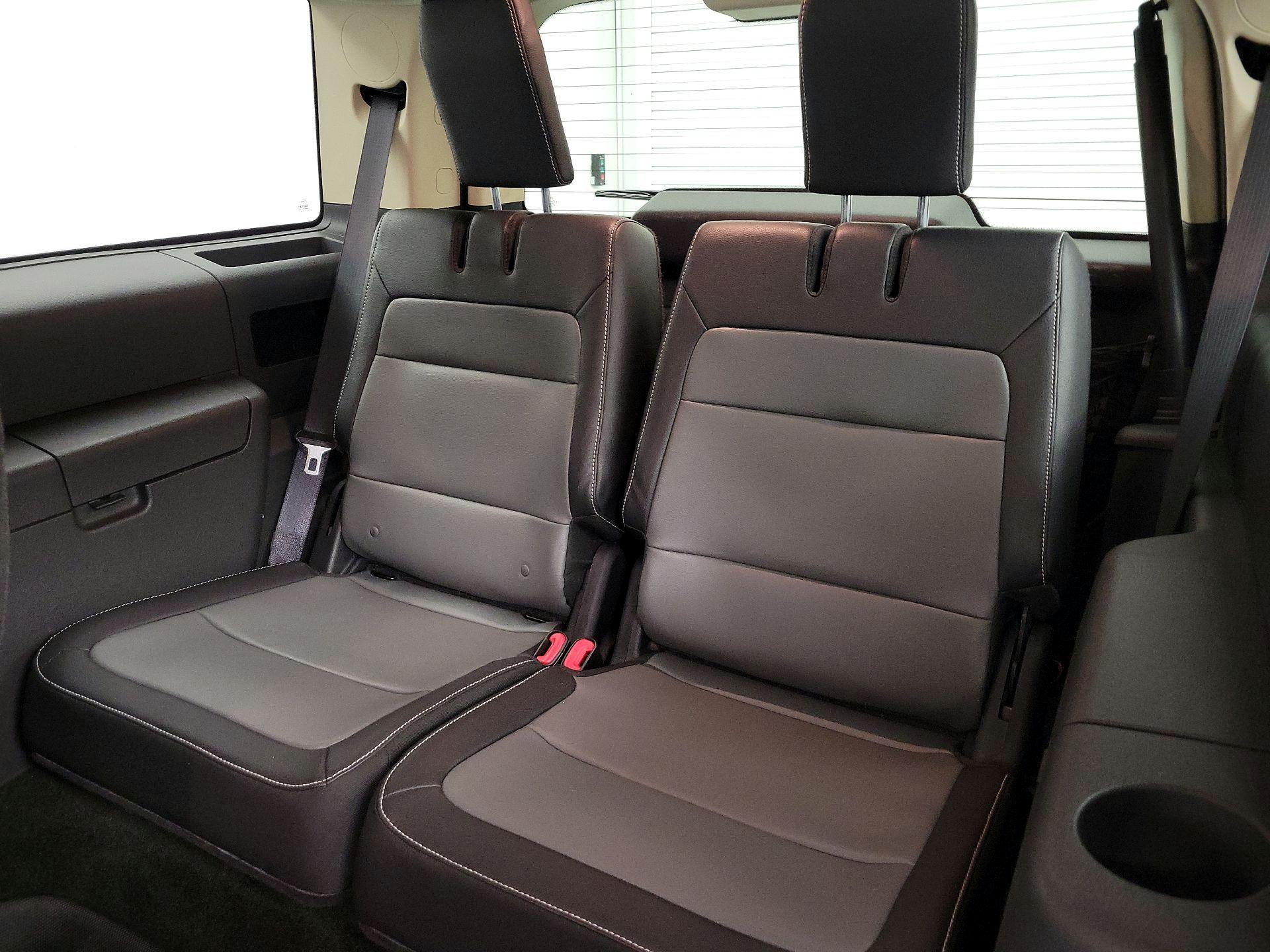 Thumbnail: 2015 Ford Flex - 20