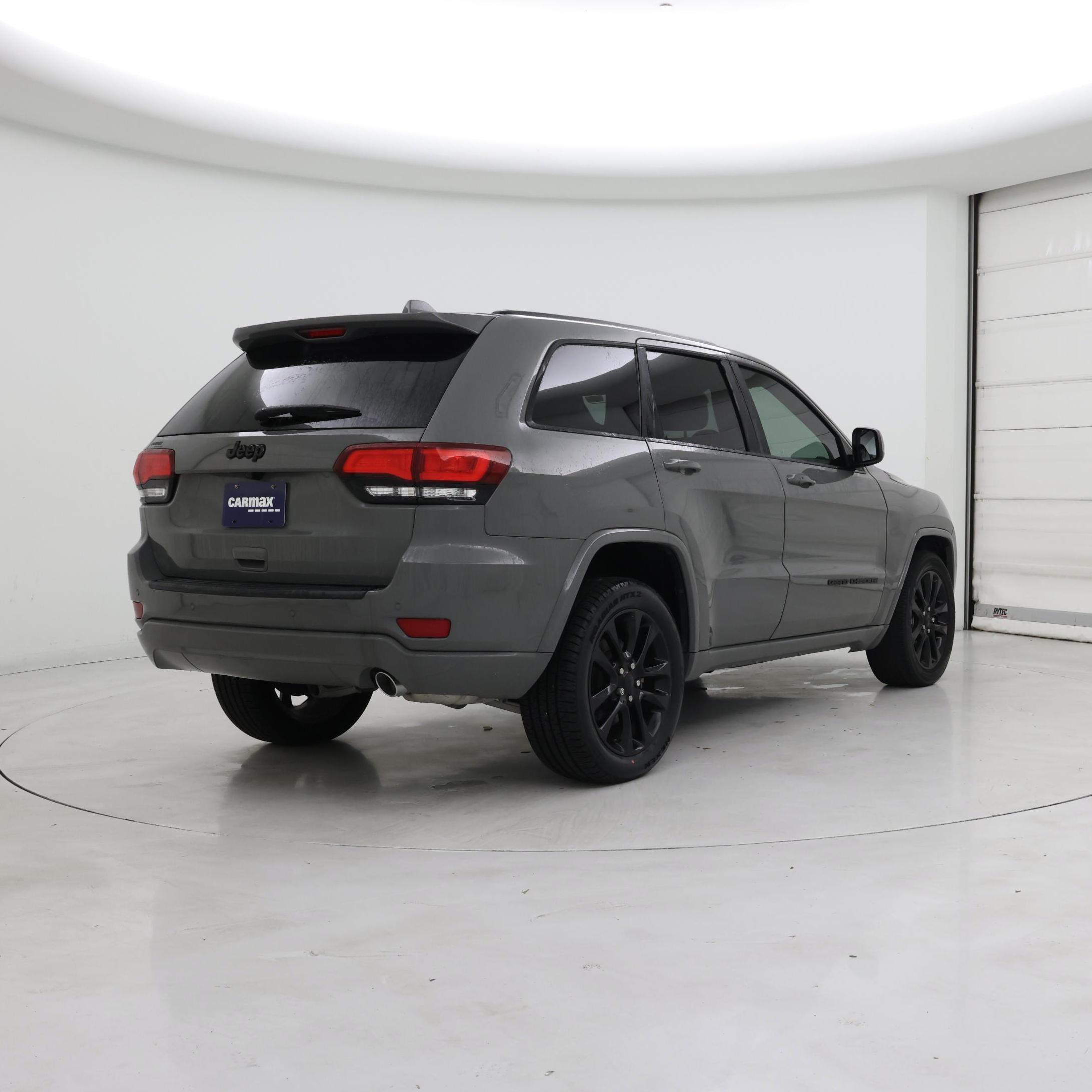 Thumbnail: 2021 Jeep Grand Cherokee - 8