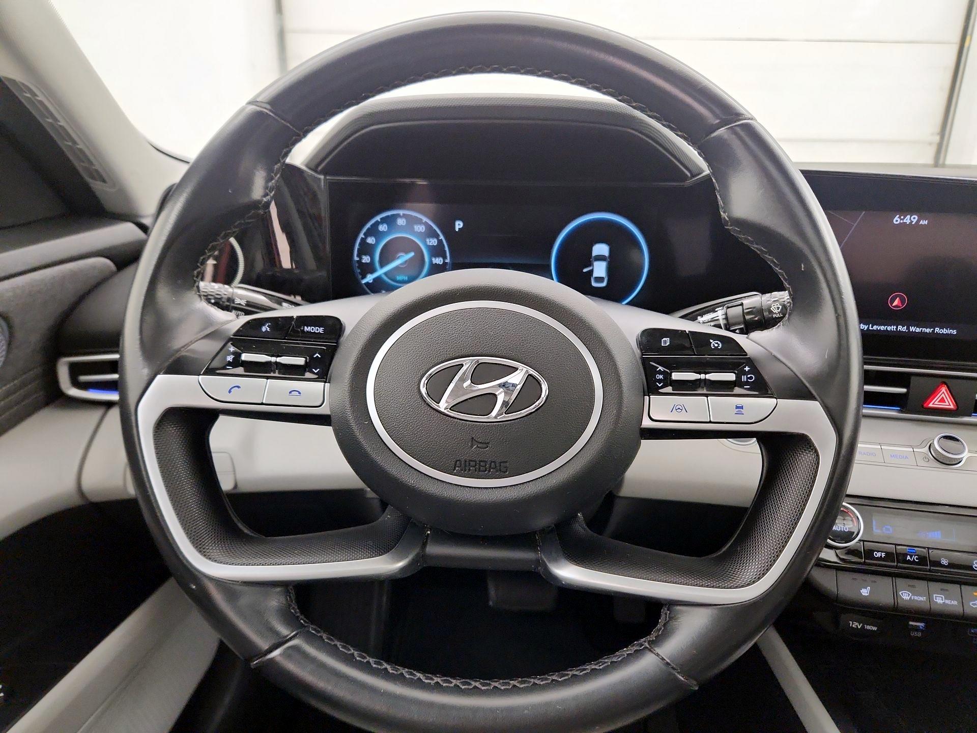 Thumbnail: 2021 Hyundai Elantra - 10