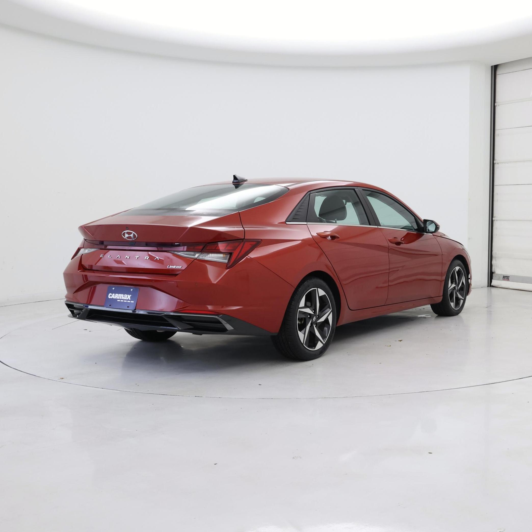 Thumbnail: 2021 Hyundai Elantra - 8