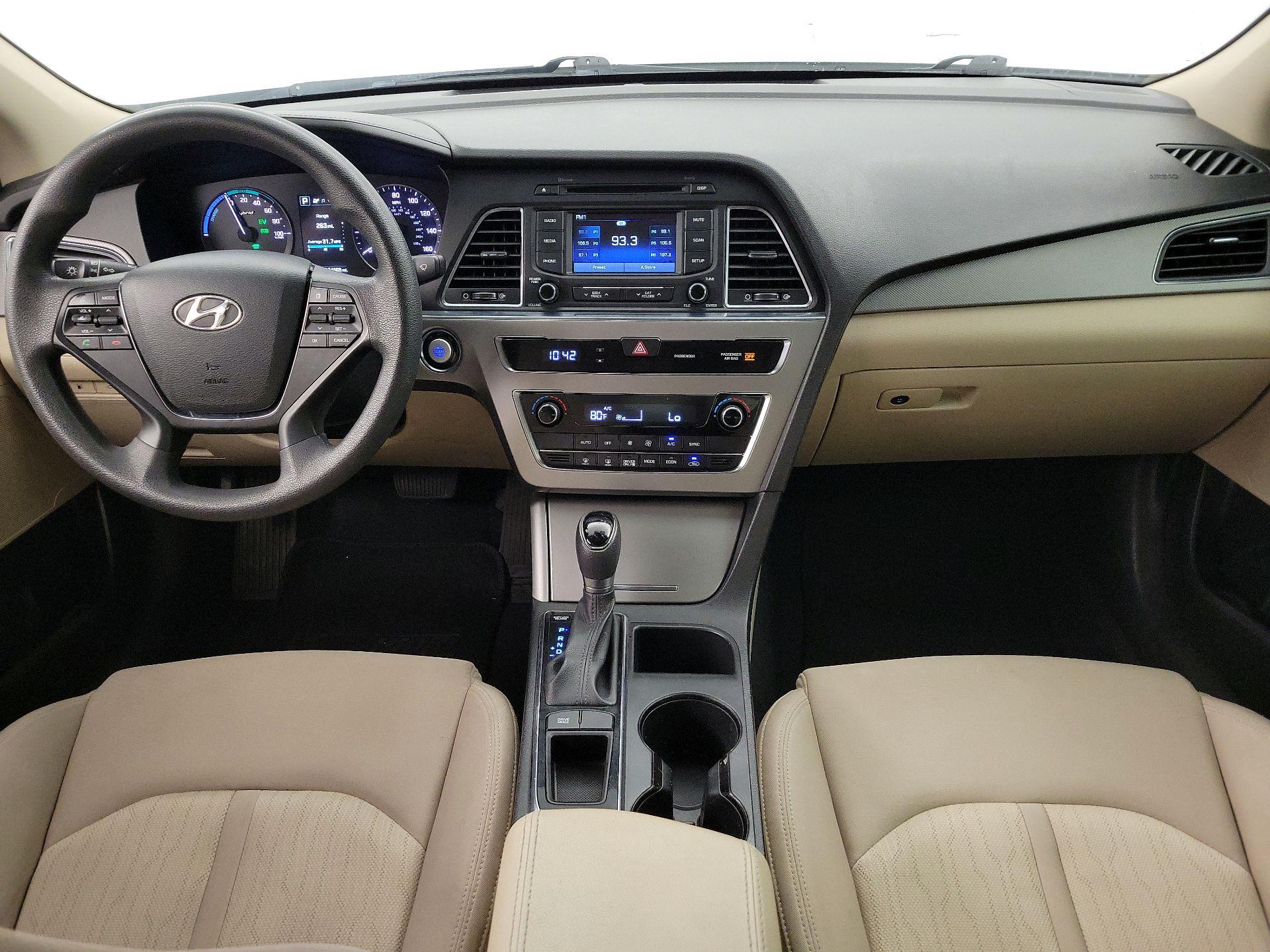Thumbnail: 2016 Hyundai Sonata - 9