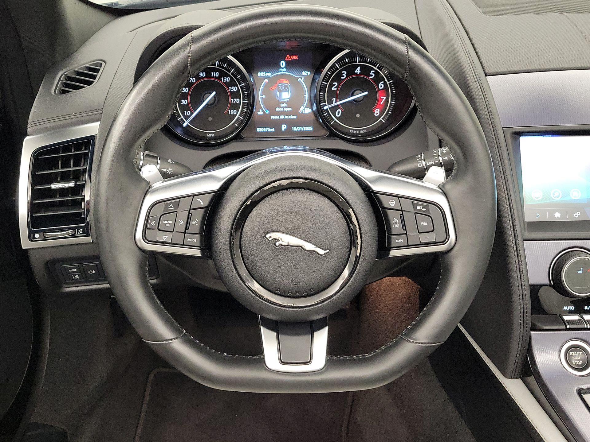 Thumbnail: 2019 Jaguar F-Type - 10