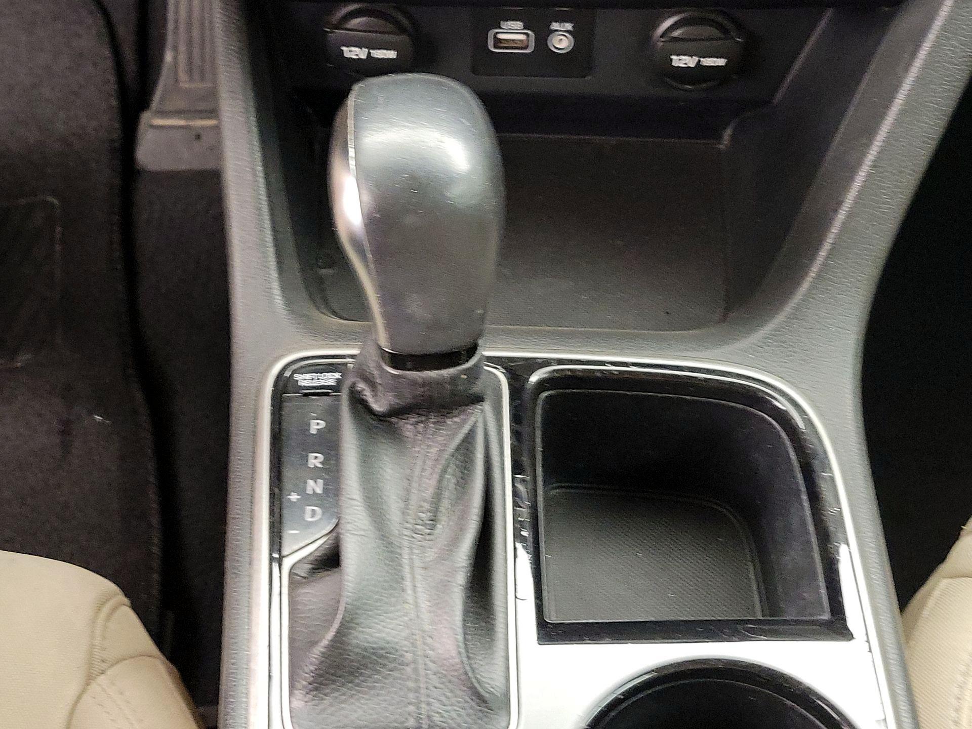 Thumbnail: 2018 Hyundai Sonata - 17