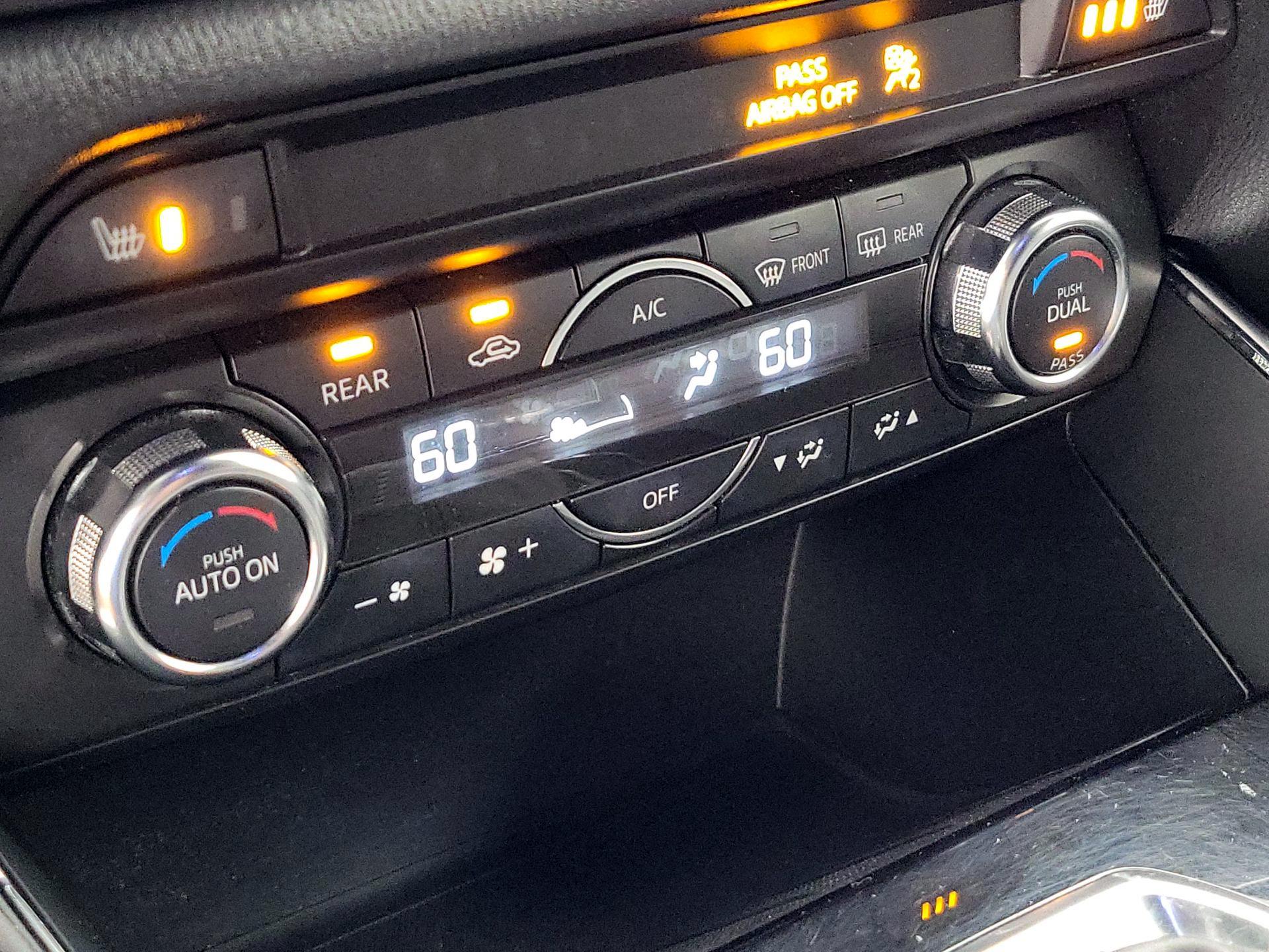 Thumbnail: 2016 Mazda CX-9 - 17