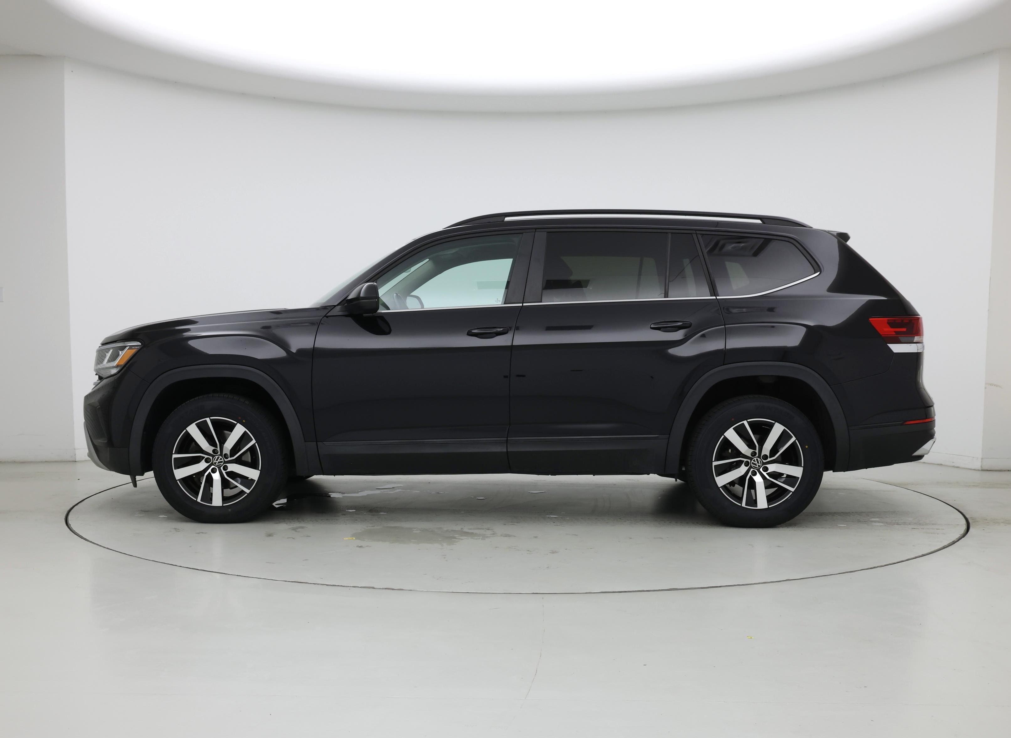 Thumbnail: 2021 Volkswagen Atlas - 3