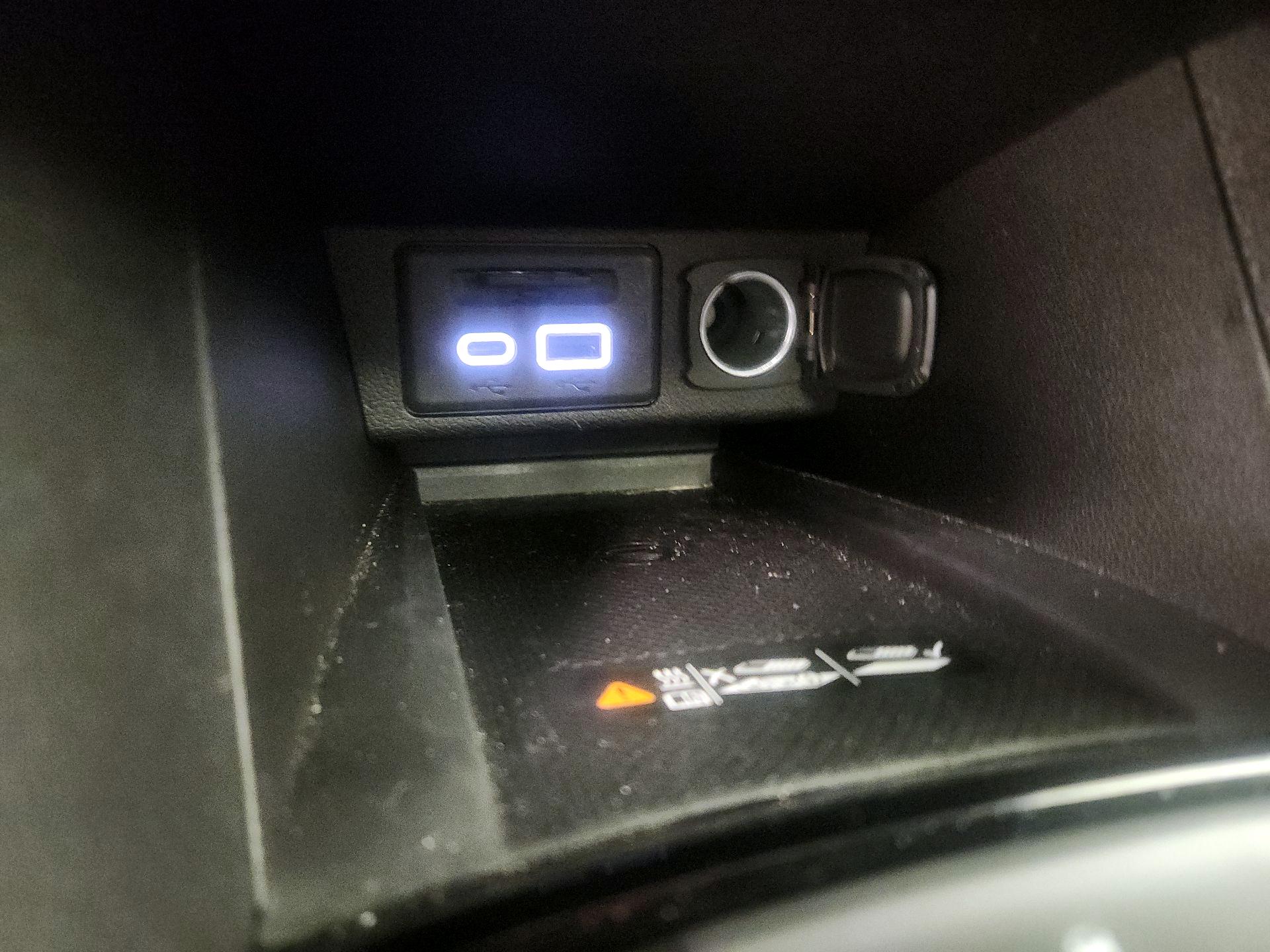 Thumbnail: 2022 Chevrolet Bolt EUV - 18