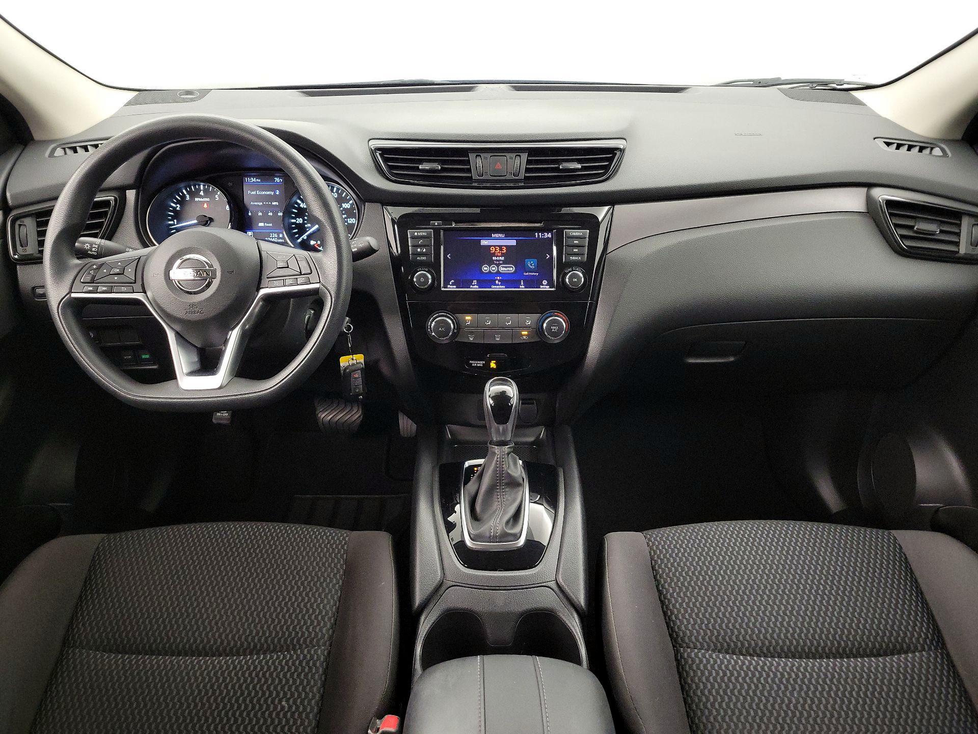 Thumbnail: 2020 Nissan Rogue - 9
