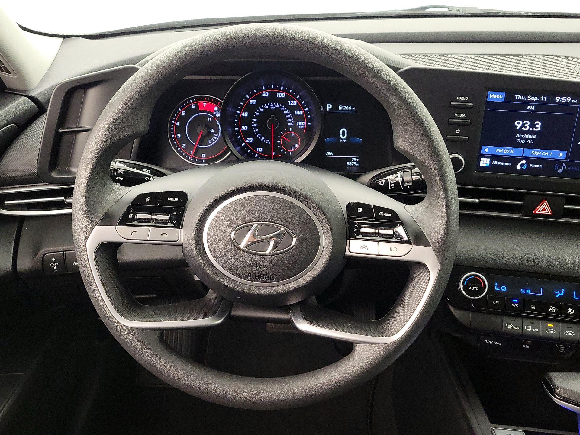 Thumbnail: 2021 Hyundai Elantra - 10