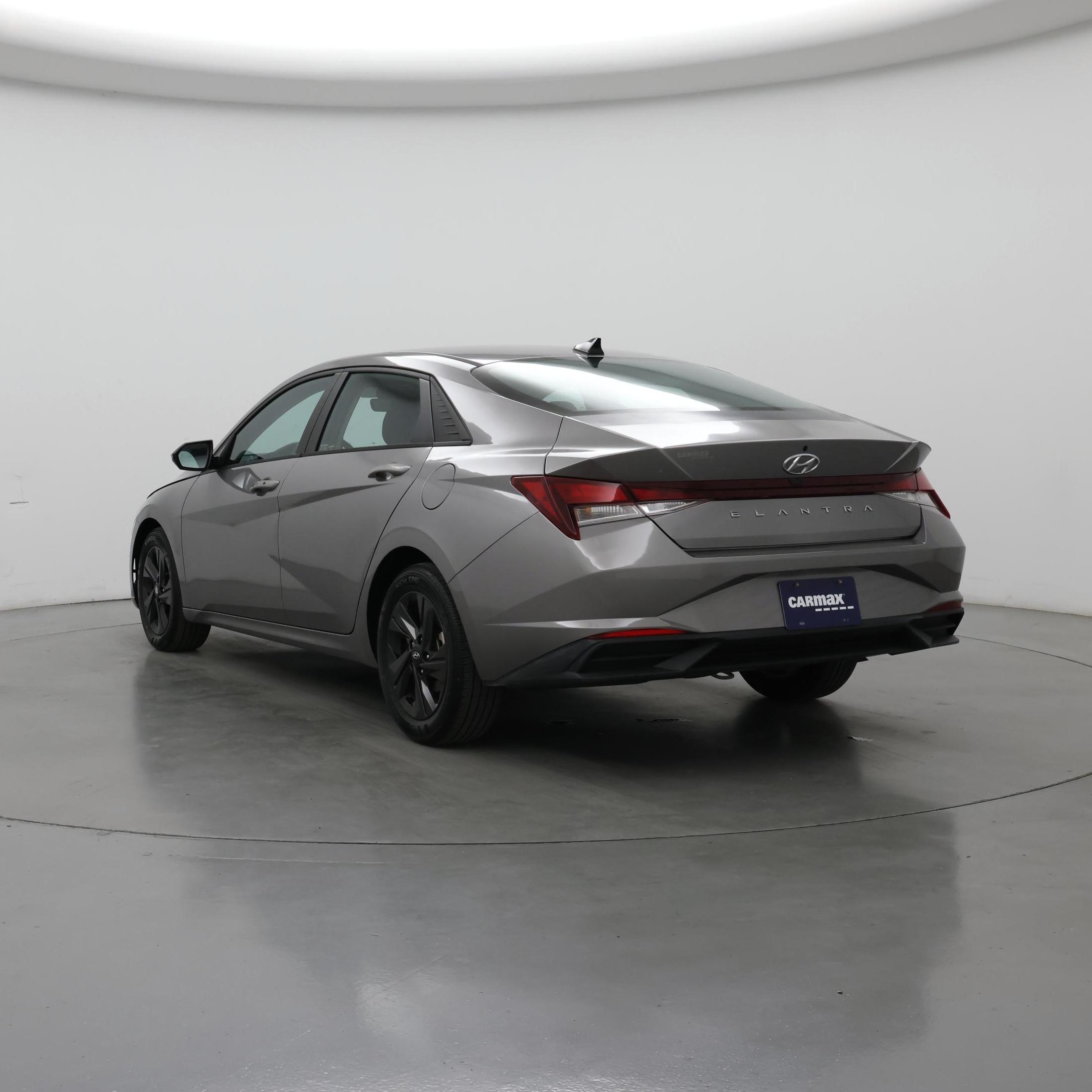 Thumbnail: 2021 Hyundai Elantra - 2