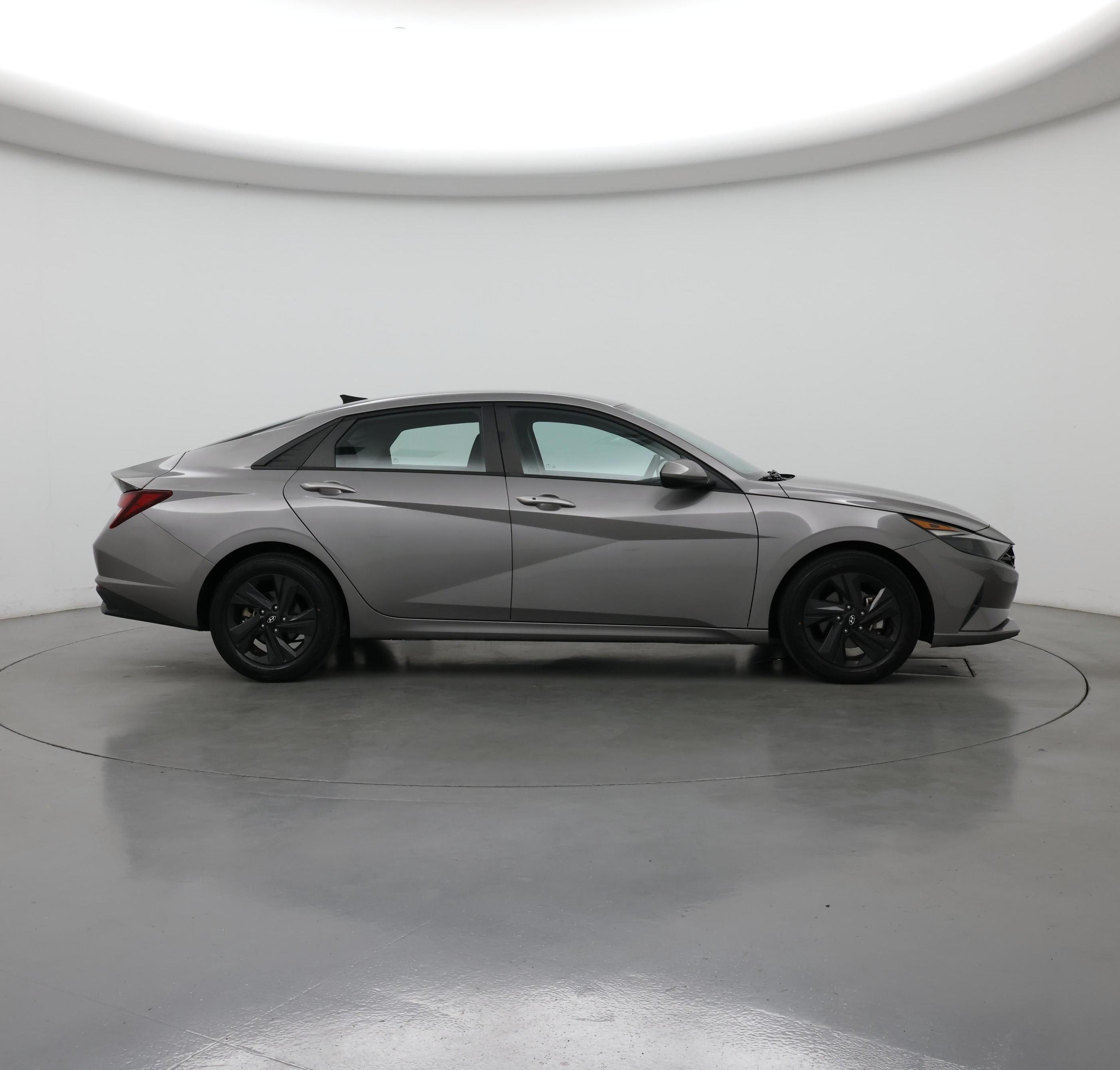 Thumbnail: 2021 Hyundai Elantra - 7