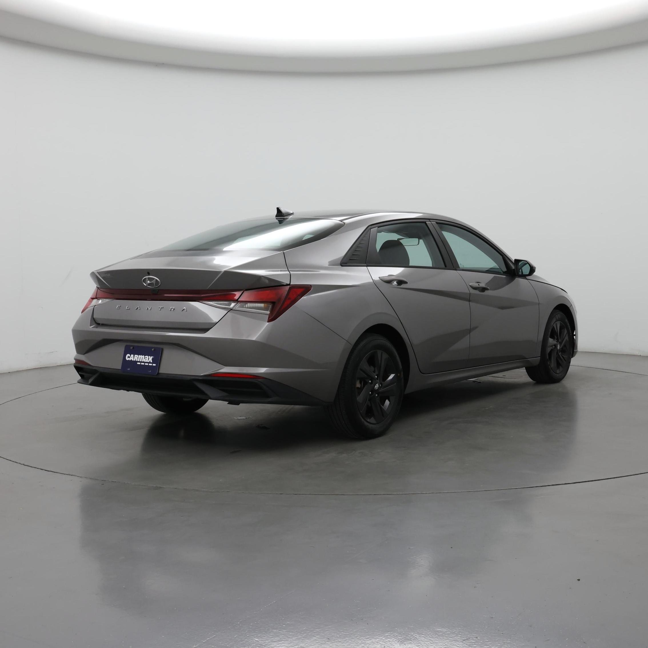 Thumbnail: 2021 Hyundai Elantra - 8