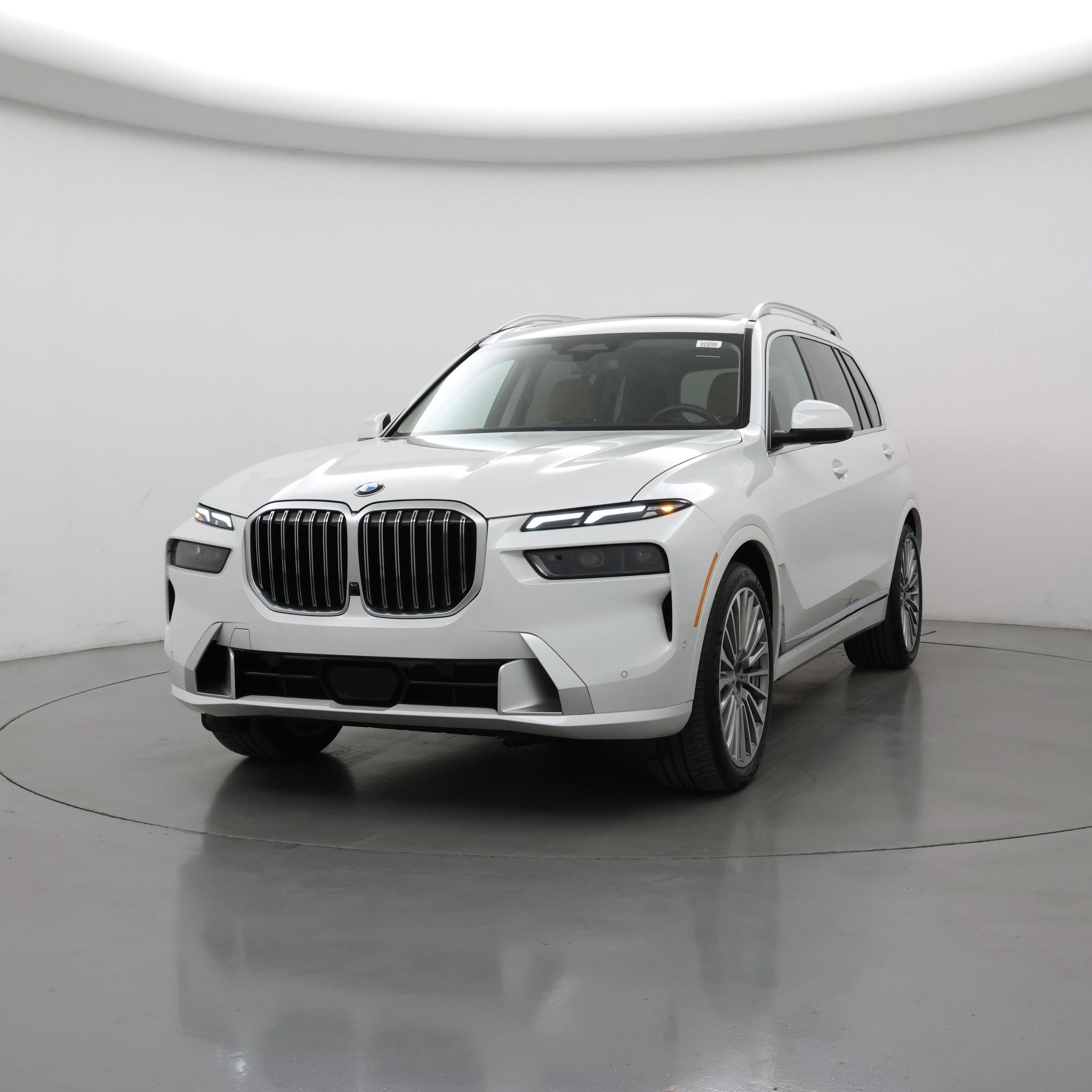 Thumbnail: 2023 BMW X7 - 4