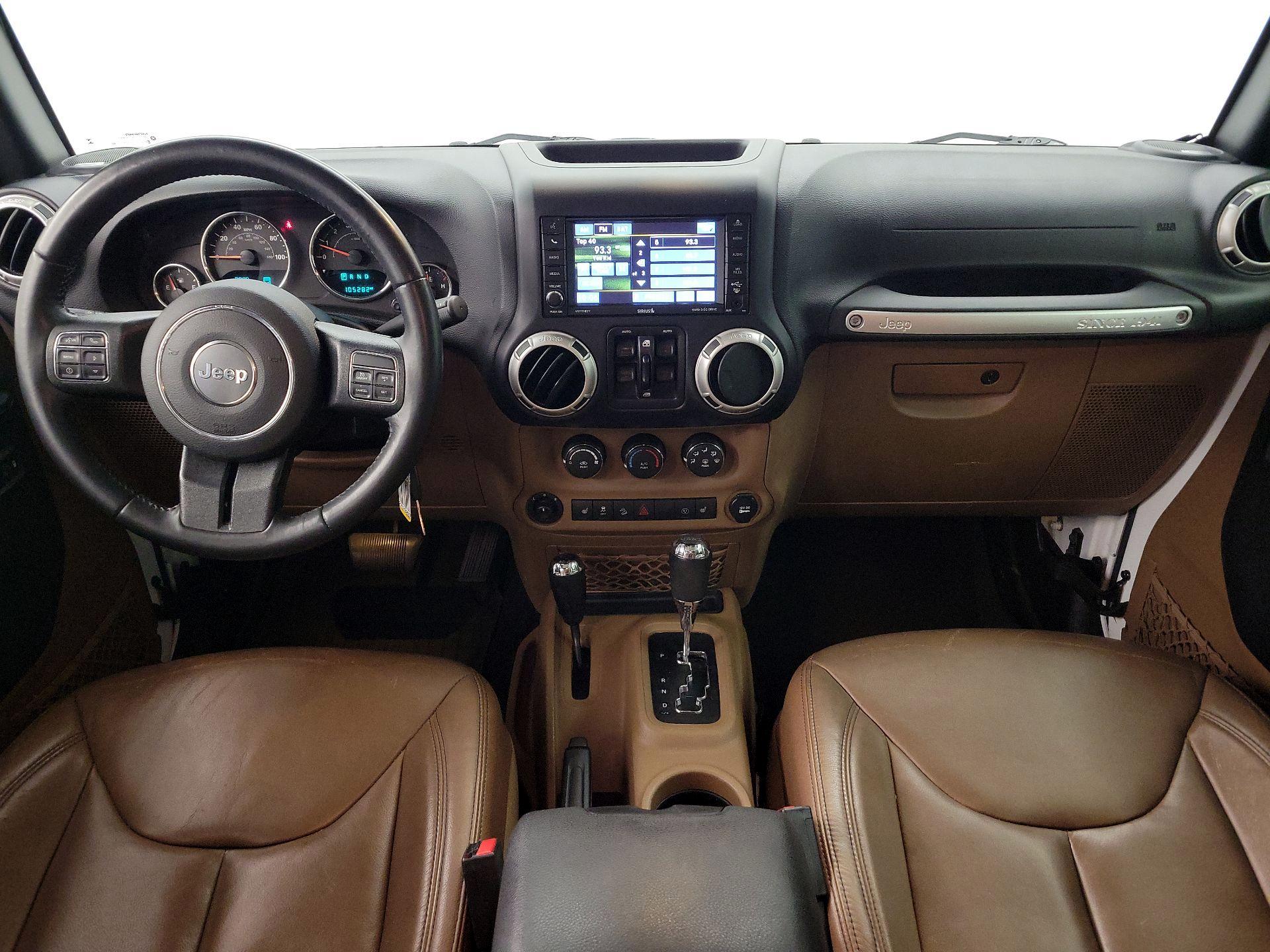 Thumbnail: 2017 Jeep Wrangler - 9