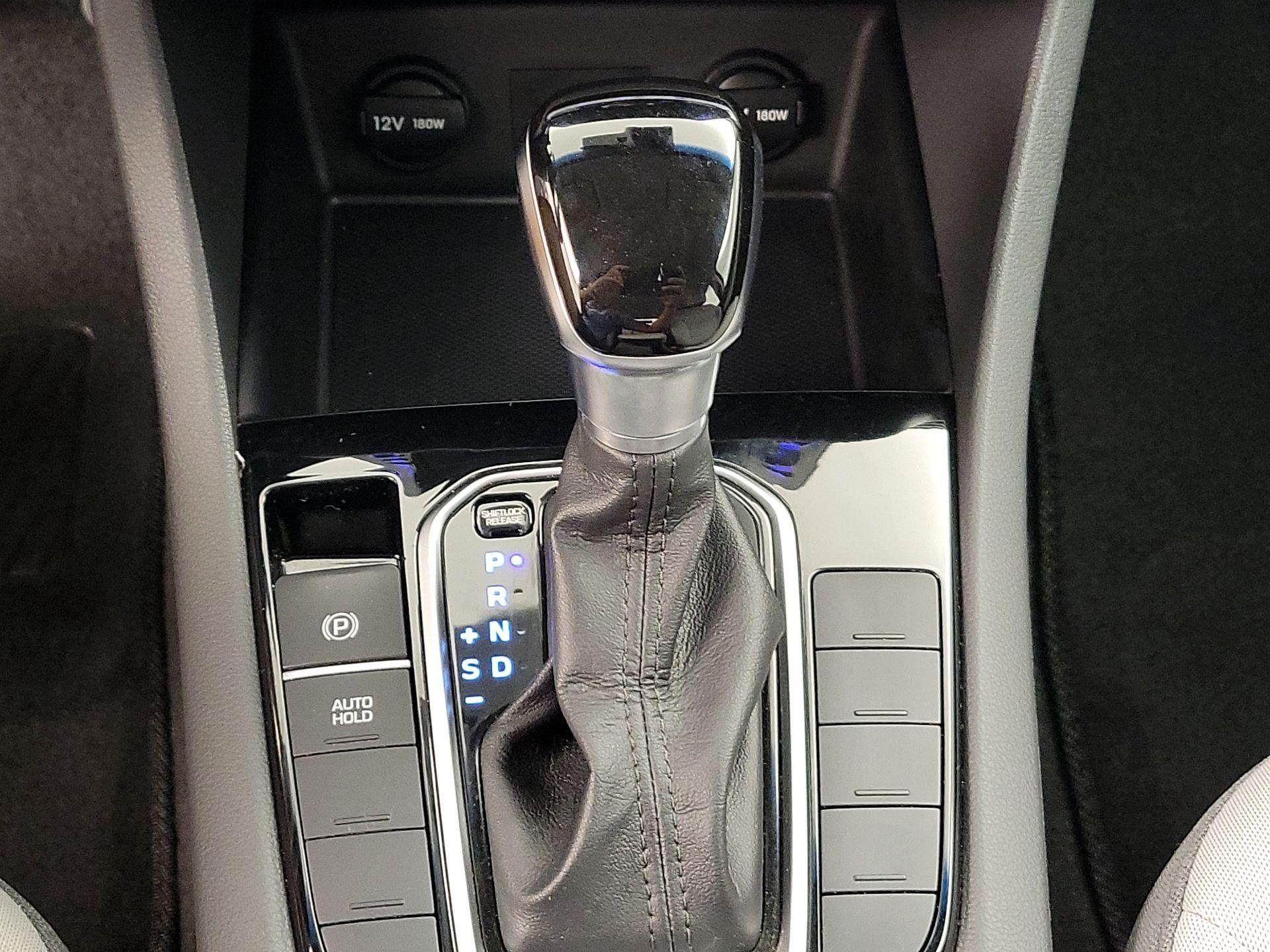 Thumbnail: 2021 Hyundai Ioniq - 17