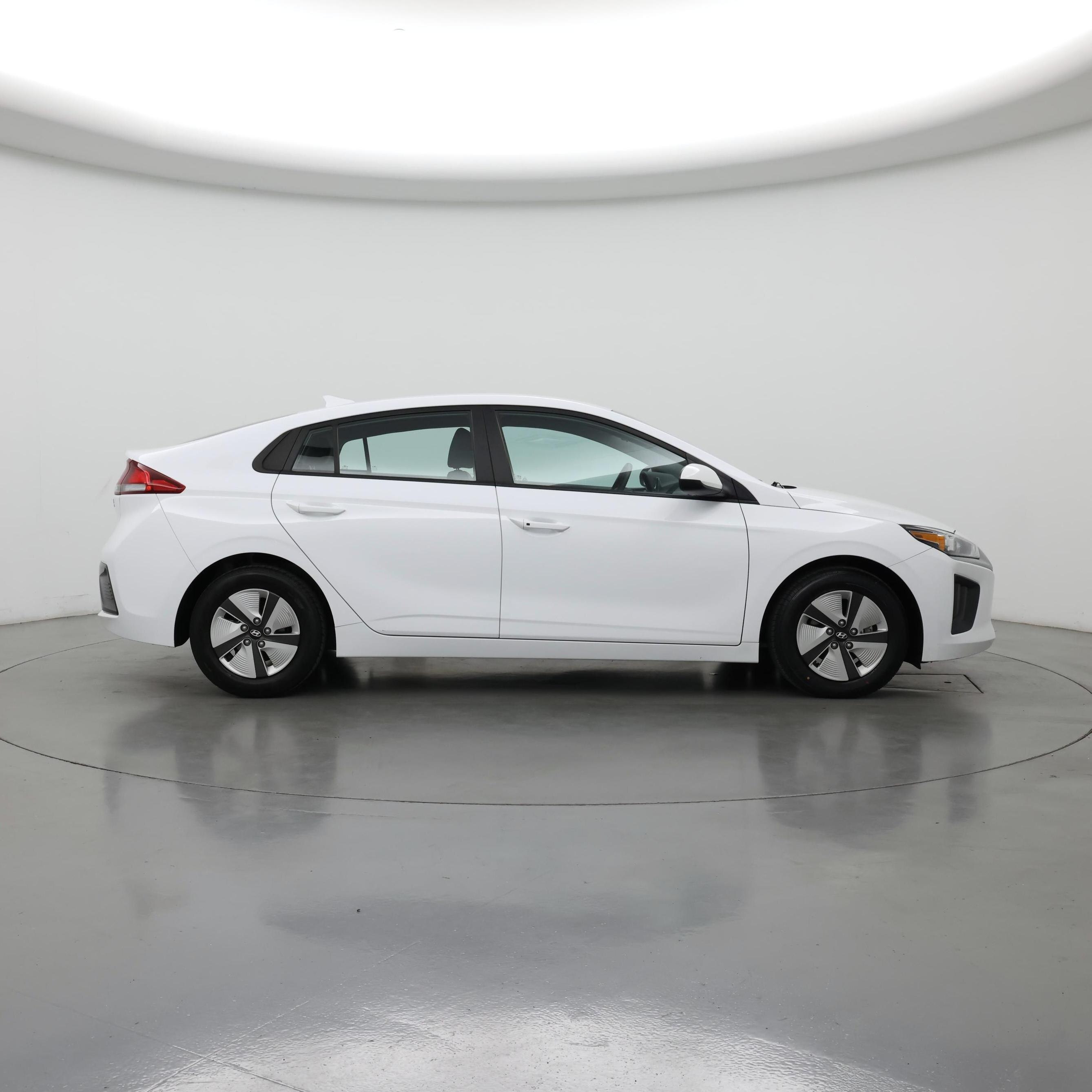 Thumbnail: 2021 Hyundai Ioniq - 7