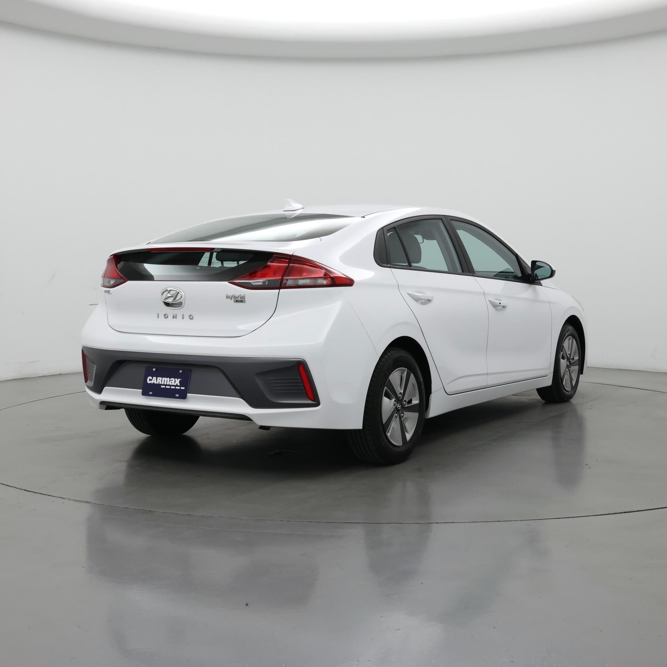 Thumbnail: 2021 Hyundai Ioniq - 8
