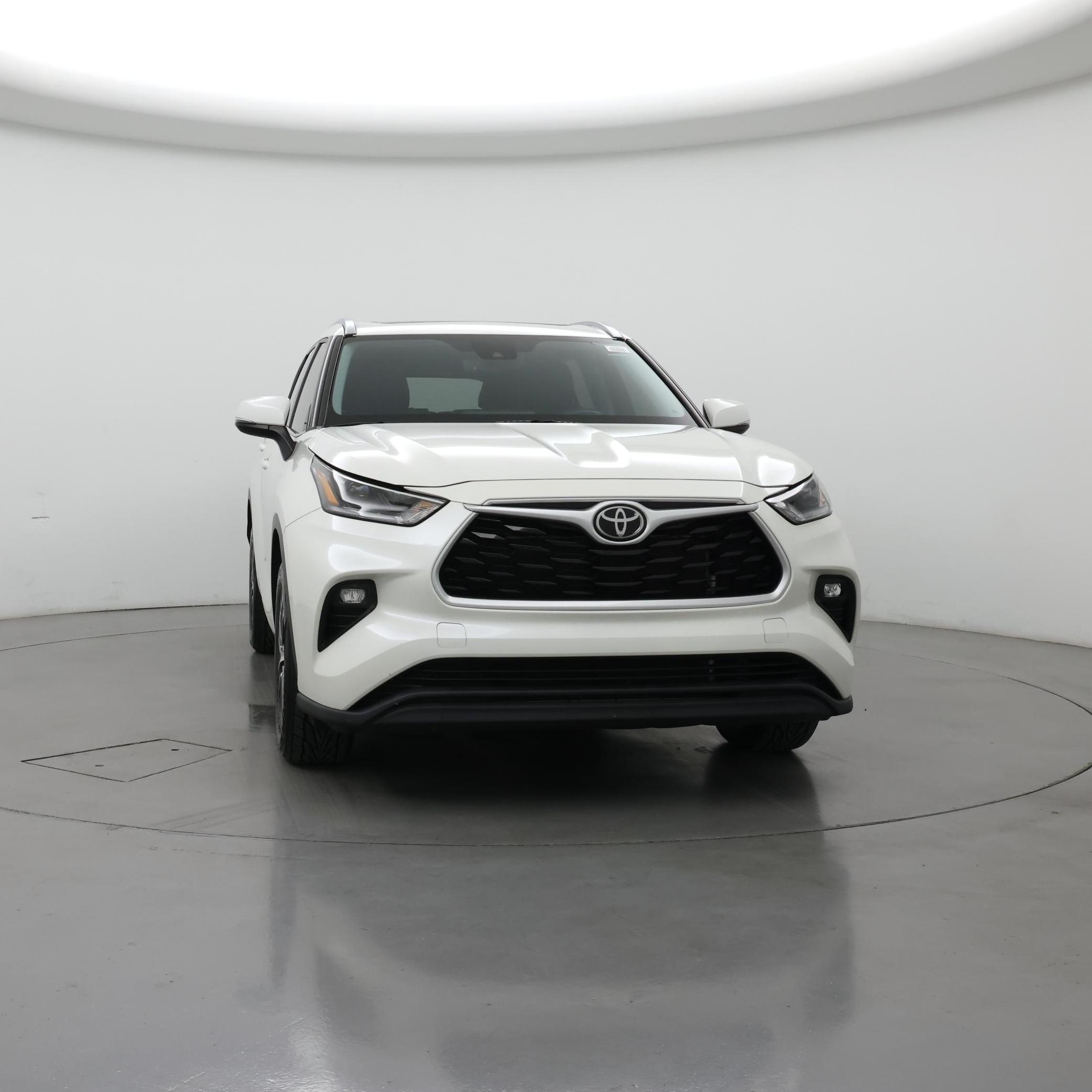 Thumbnail: 2021 Toyota Highlander - 5