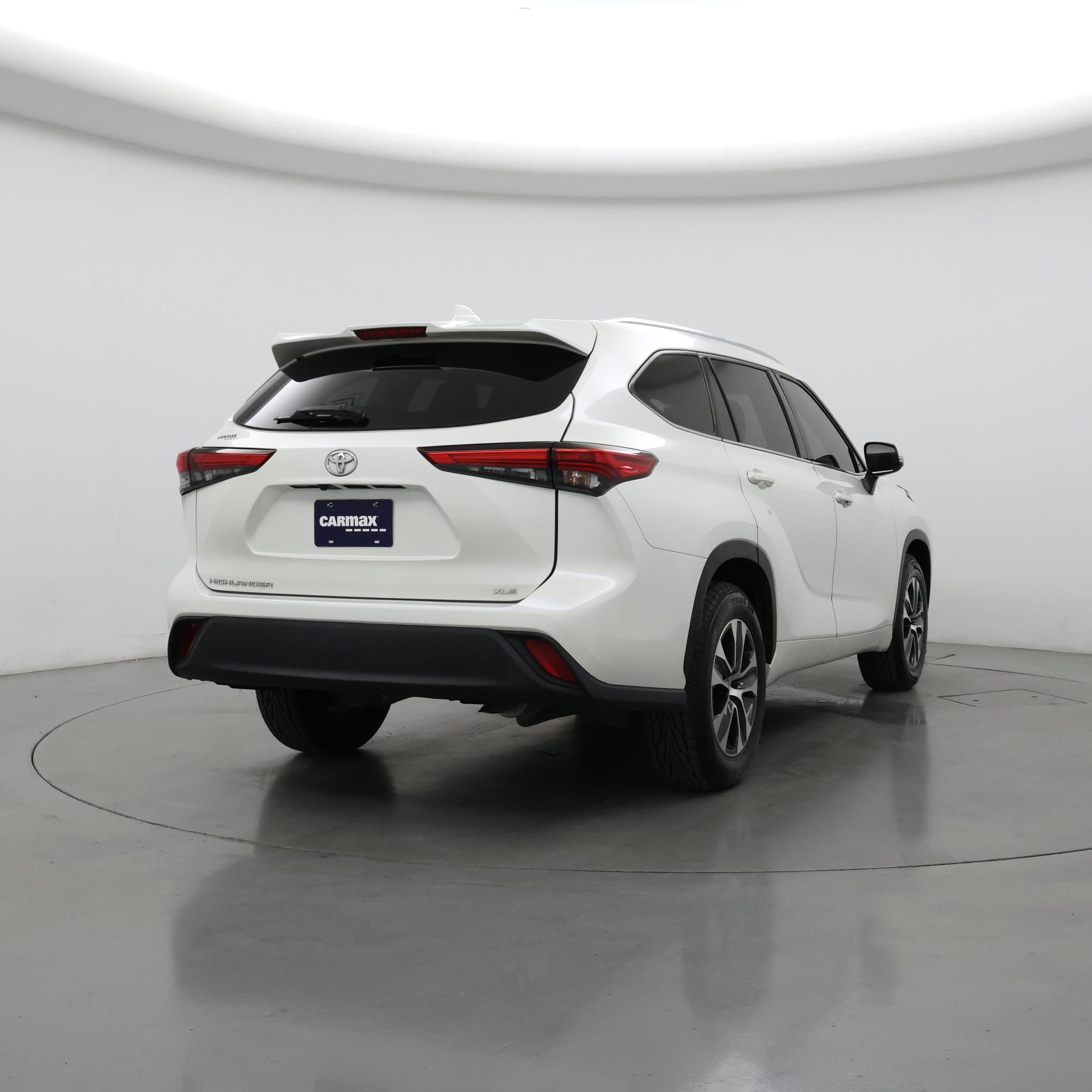 Thumbnail: 2021 Toyota Highlander - 8