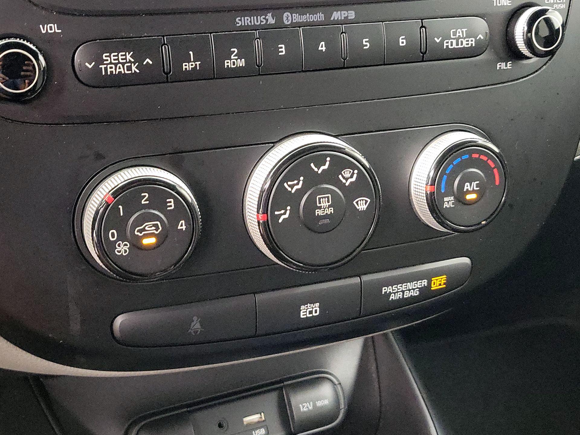 Thumbnail: 2016 Kia Soul - 15