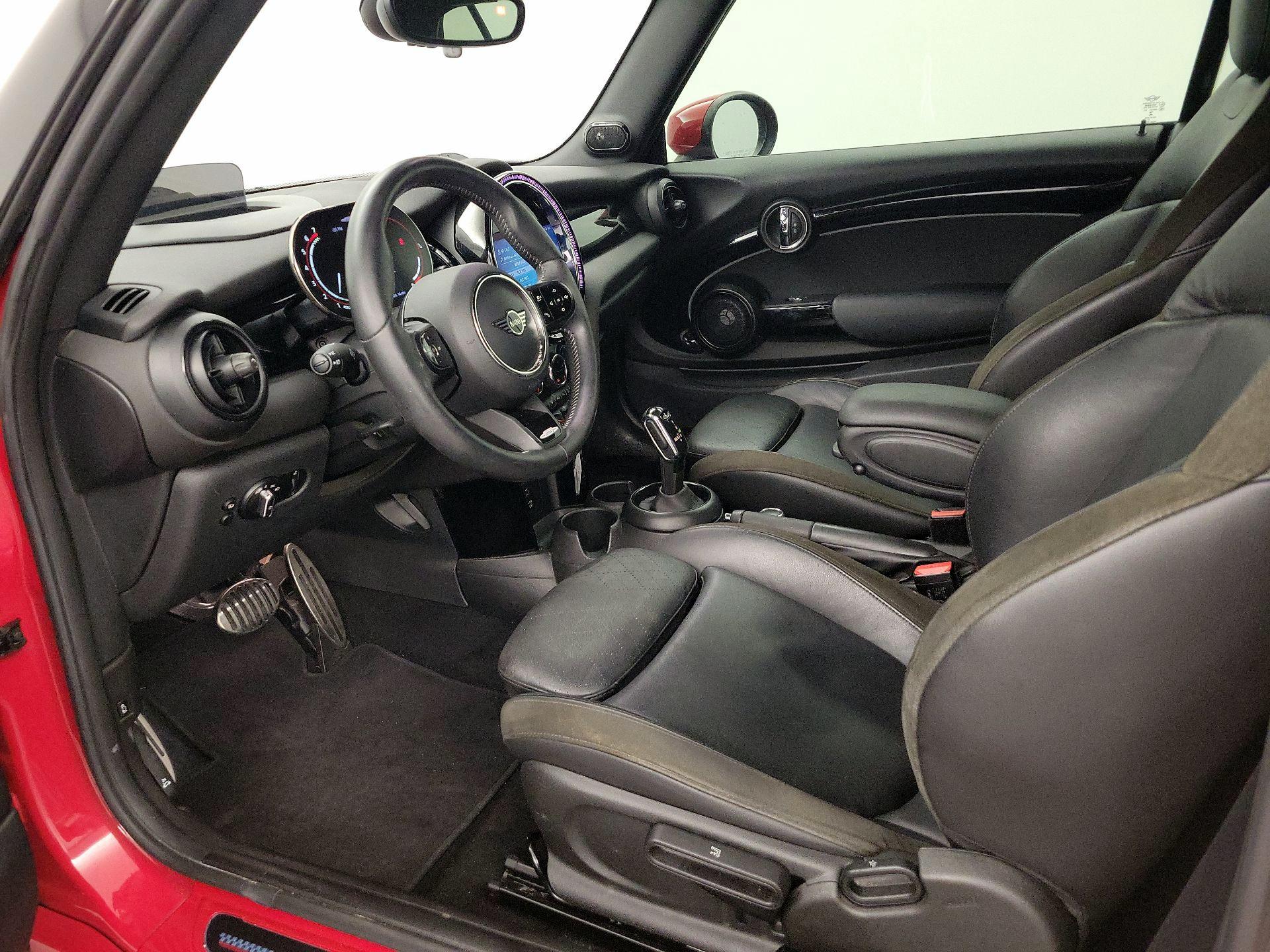Thumbnail: 2022 MINI Cooper - 11