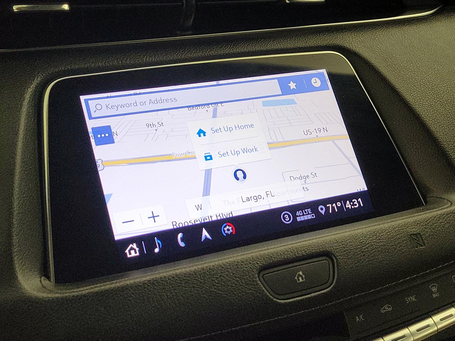 Thumbnail: 2020 Cadillac XT4 - 14
