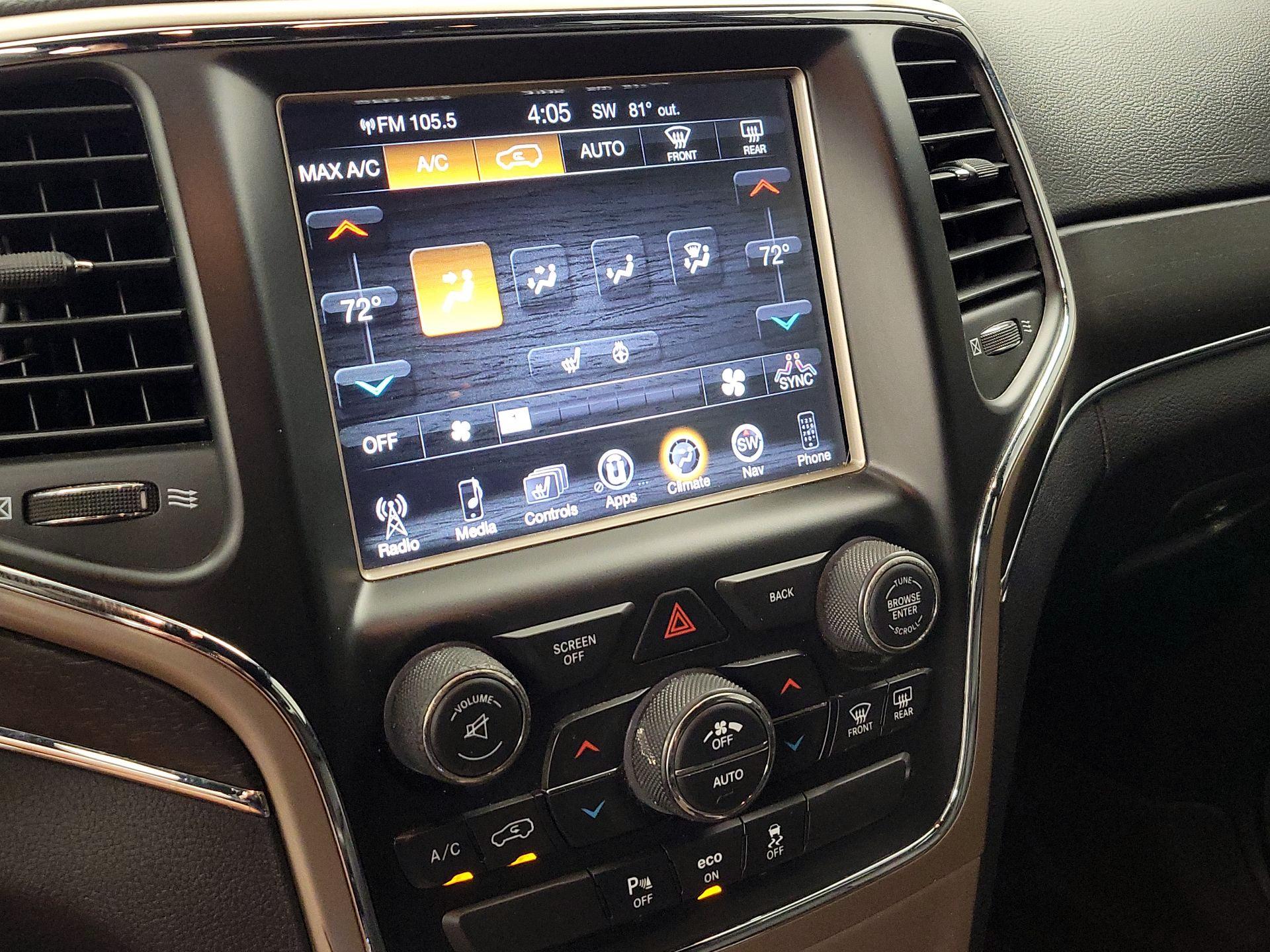 Thumbnail: 2015 Jeep Grand Cherokee - 17
