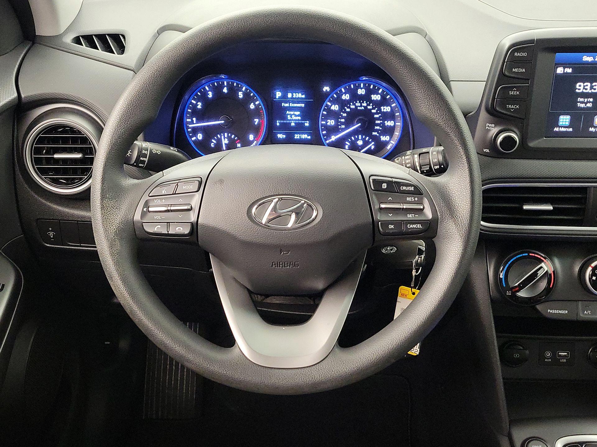 Thumbnail: 2020 Hyundai Kona - 10