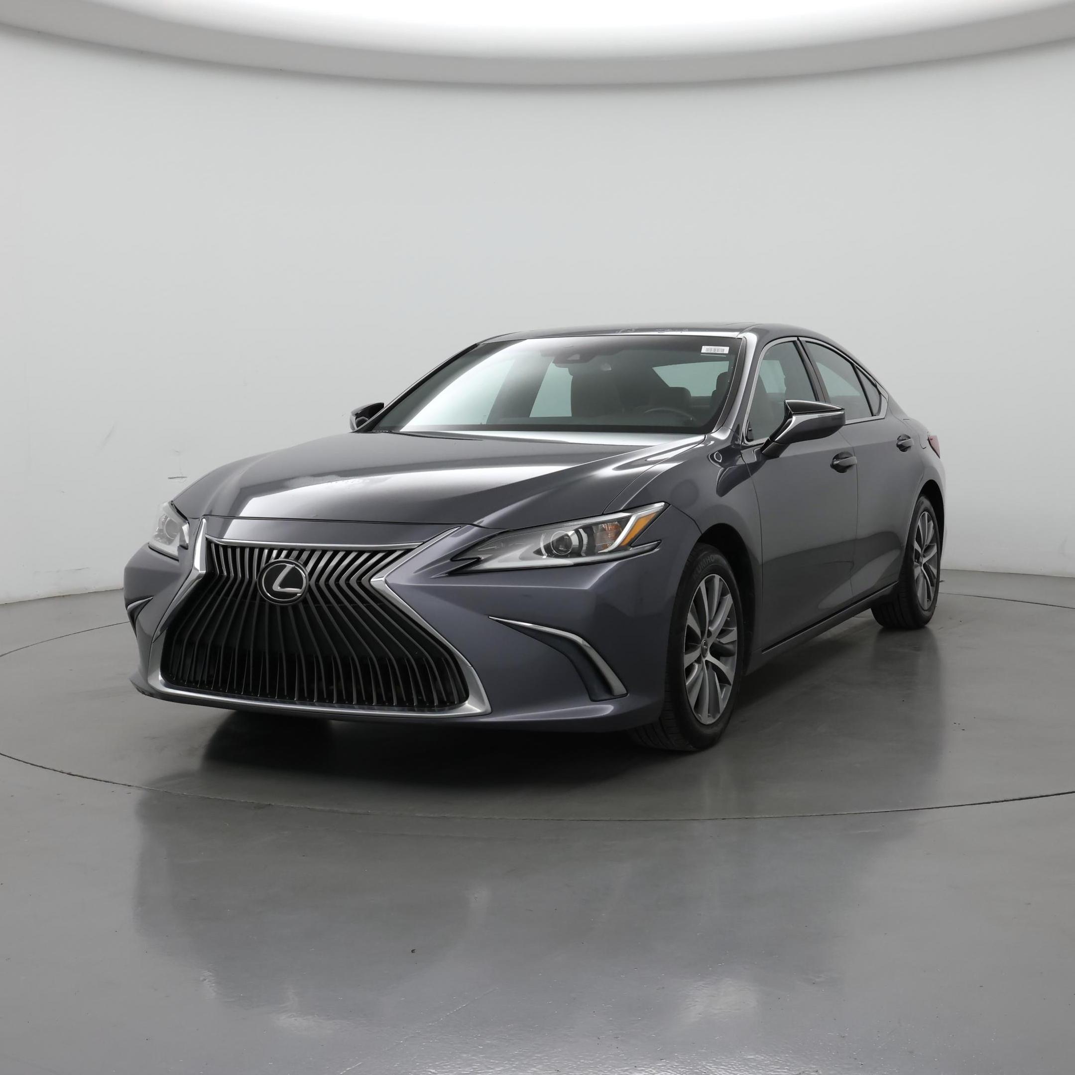Thumbnail: 2019 Lexus ES - 4
