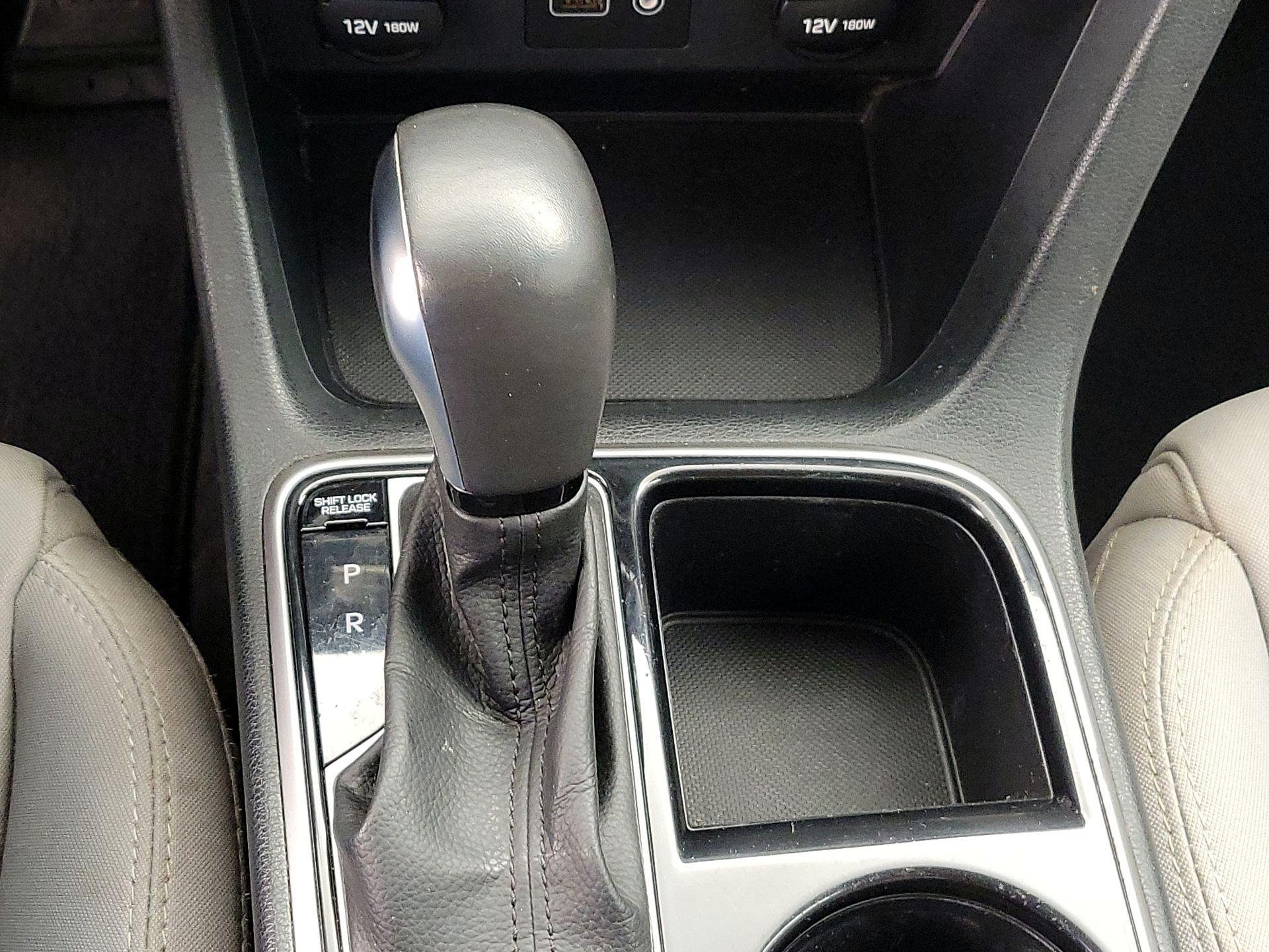 Thumbnail: 2018 Hyundai Sonata - 17