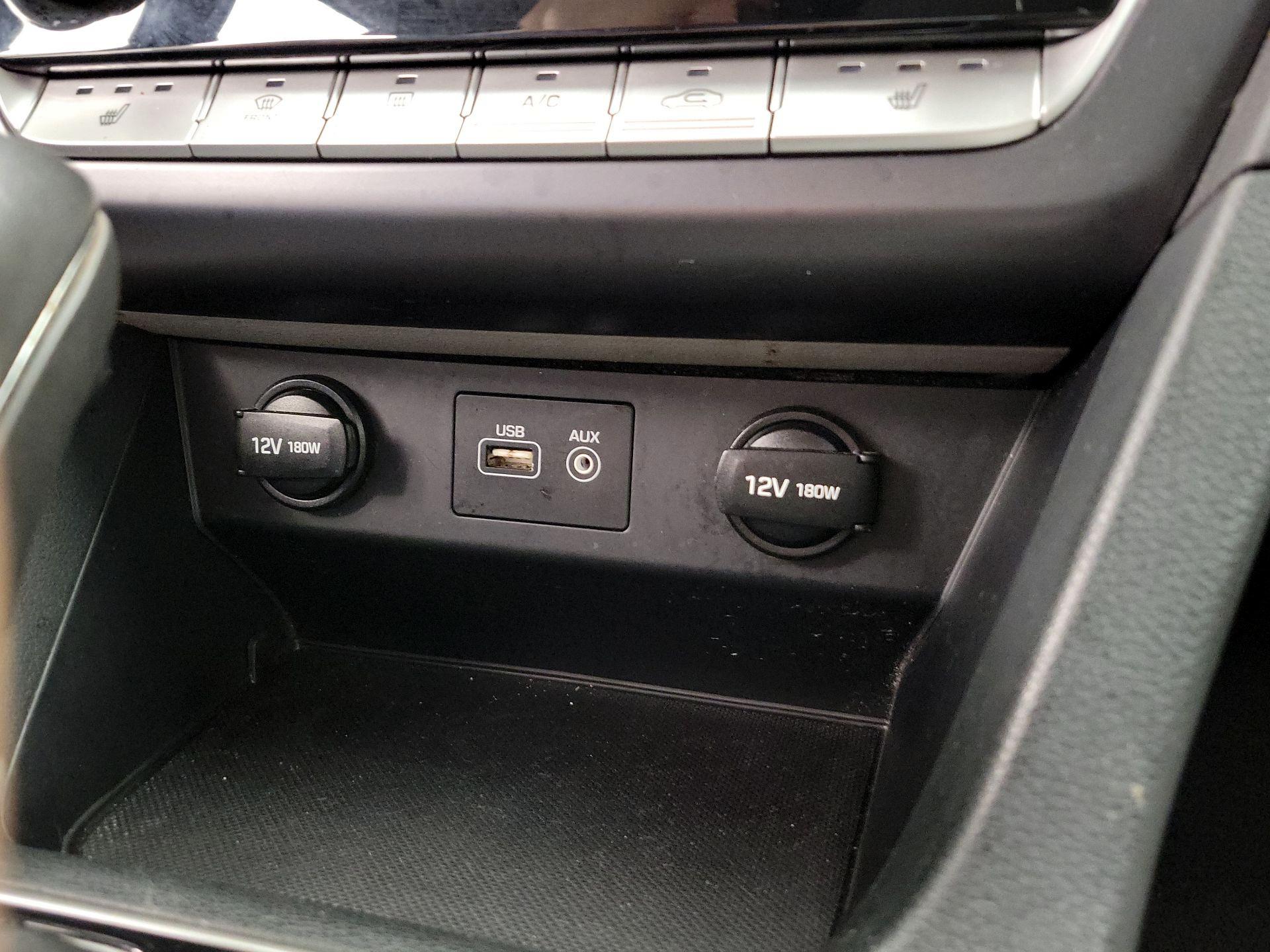 Thumbnail: 2018 Hyundai Sonata - 18