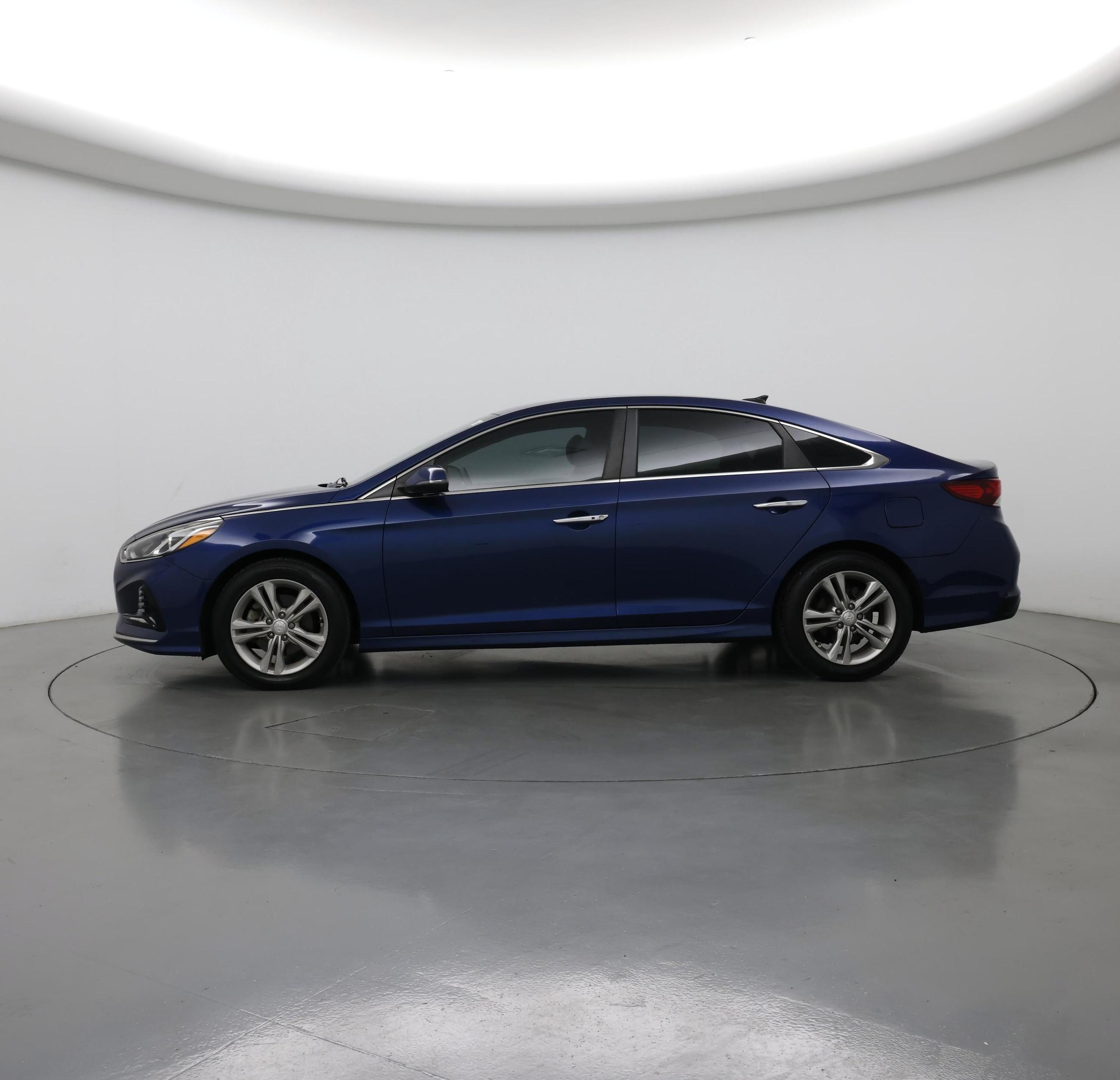 Thumbnail: 2018 Hyundai Sonata - 3